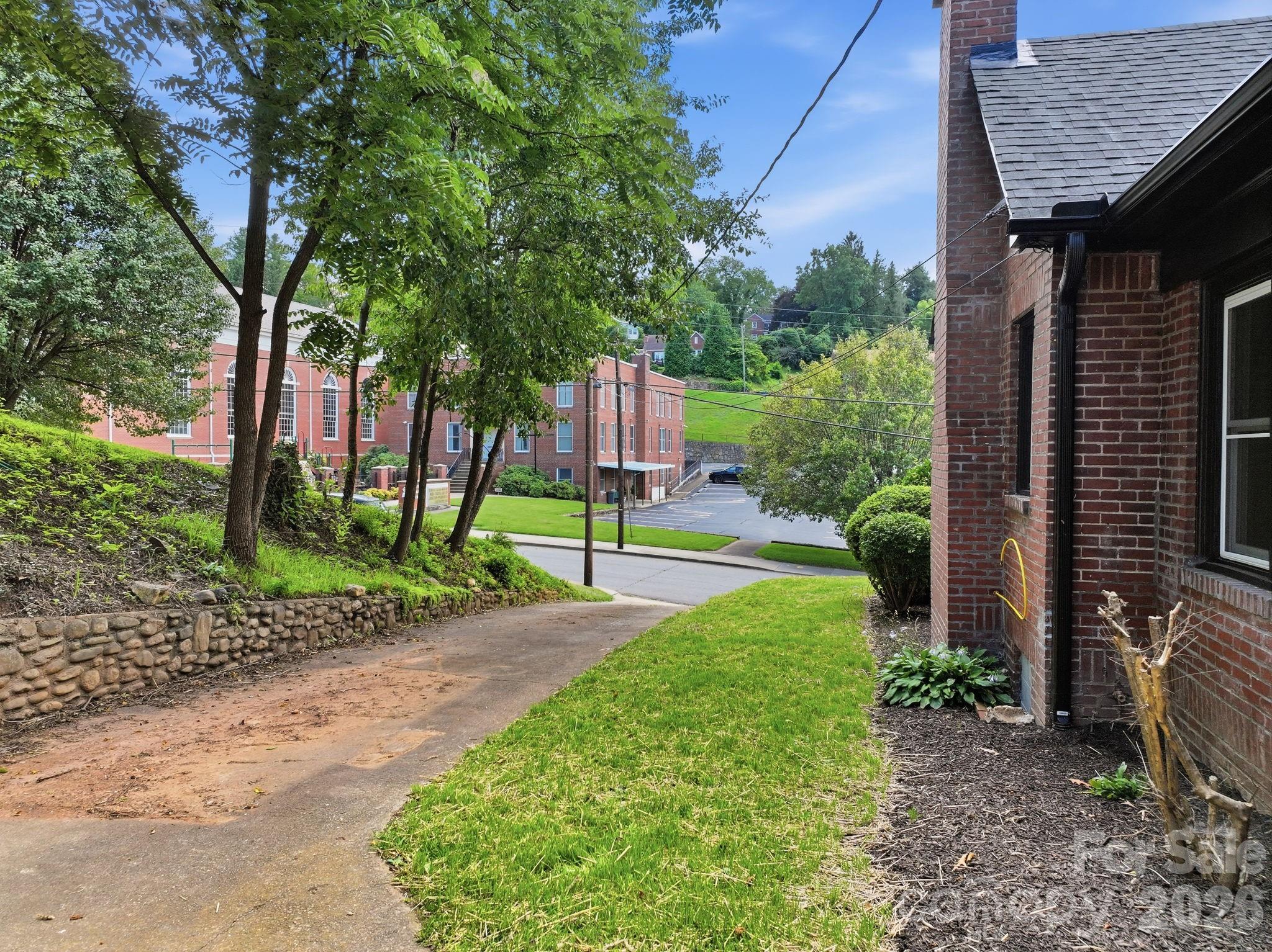 197 Academy Street Property Photo 44
