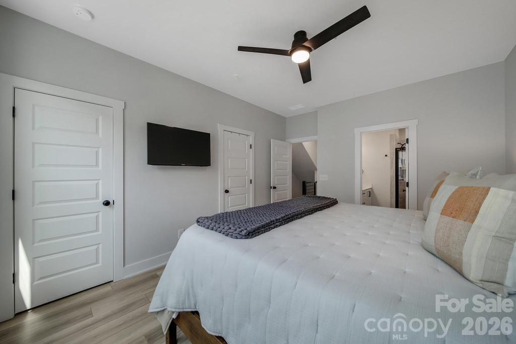 5007 Tiny Lane Property Photo 13