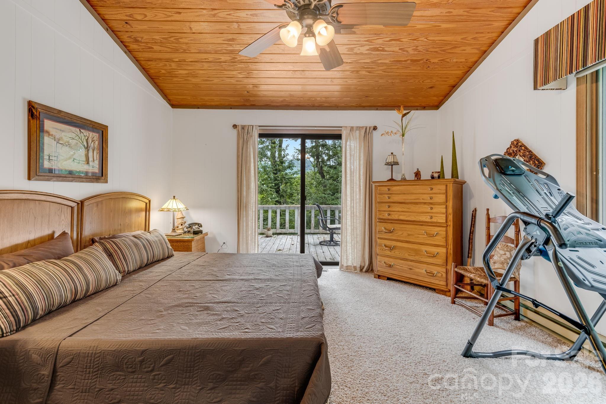 38 Bee Tree Lane Property Photo 11