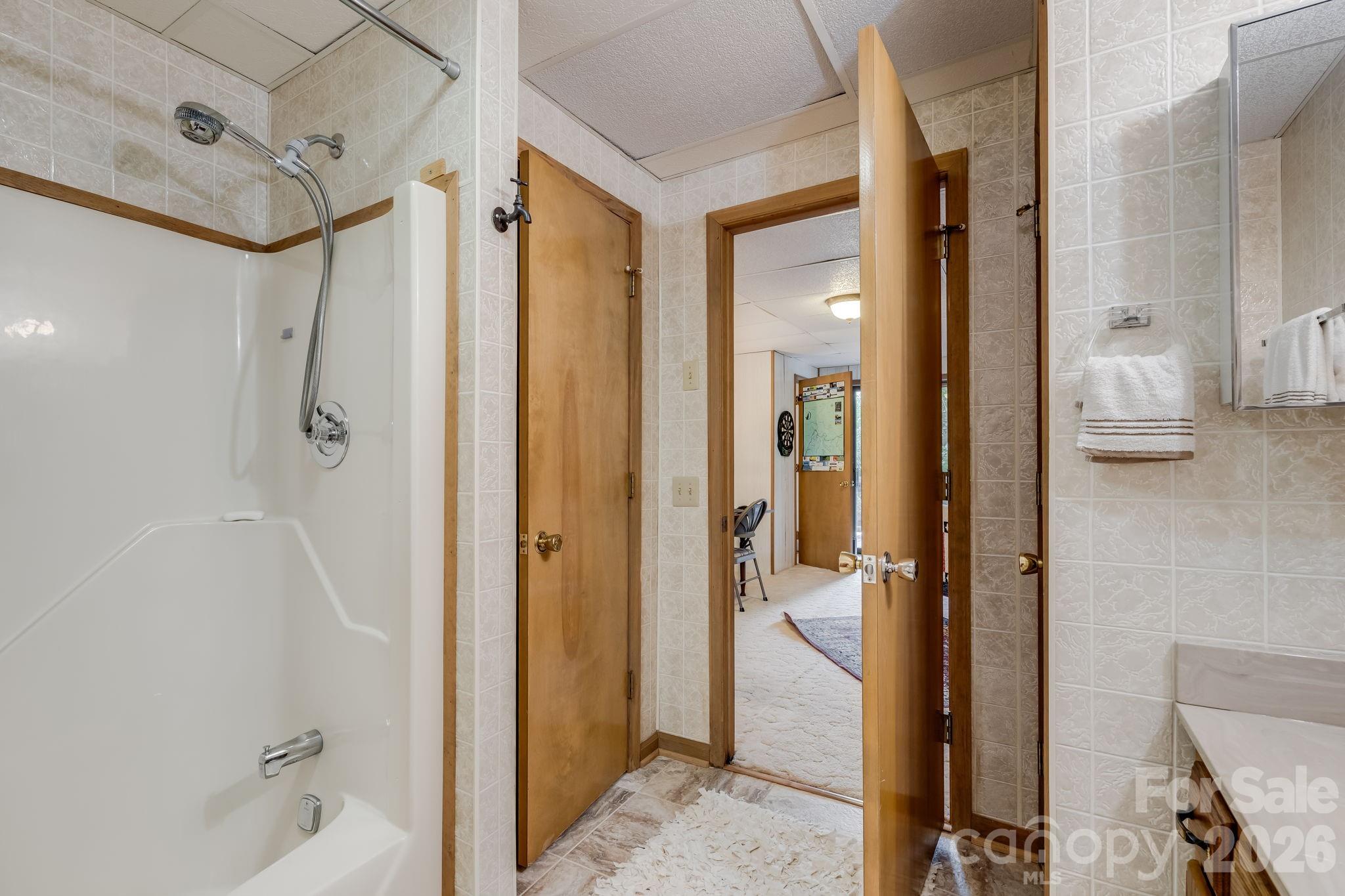 38 Bee Tree Lane Property Photo 26