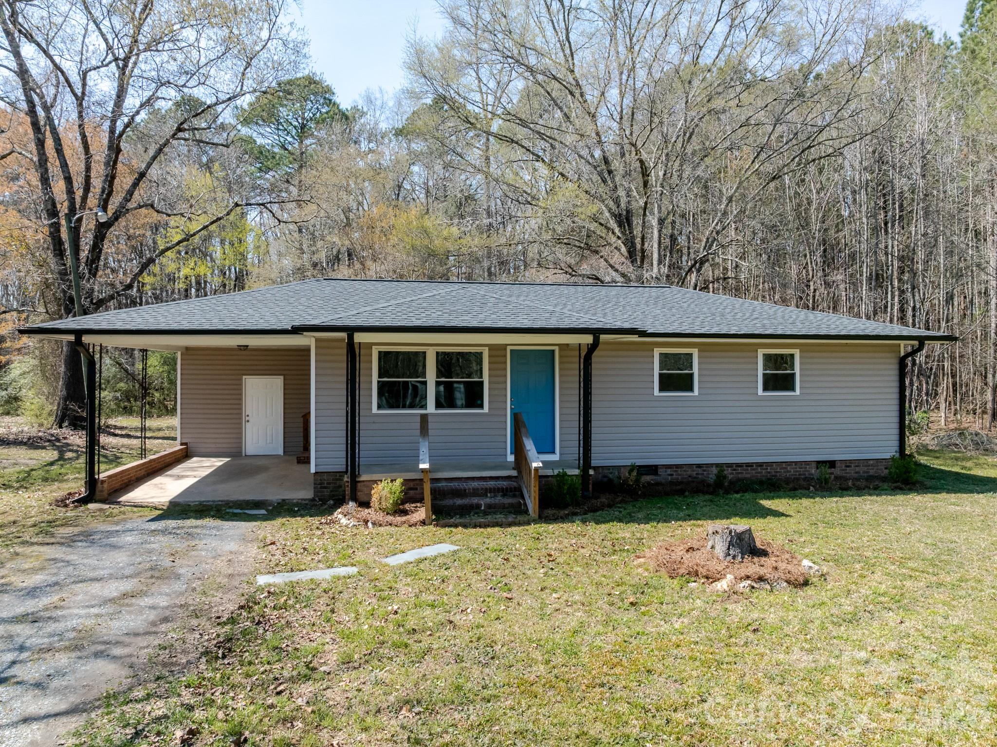 5028 Nc 109 Highway Property Photo 1