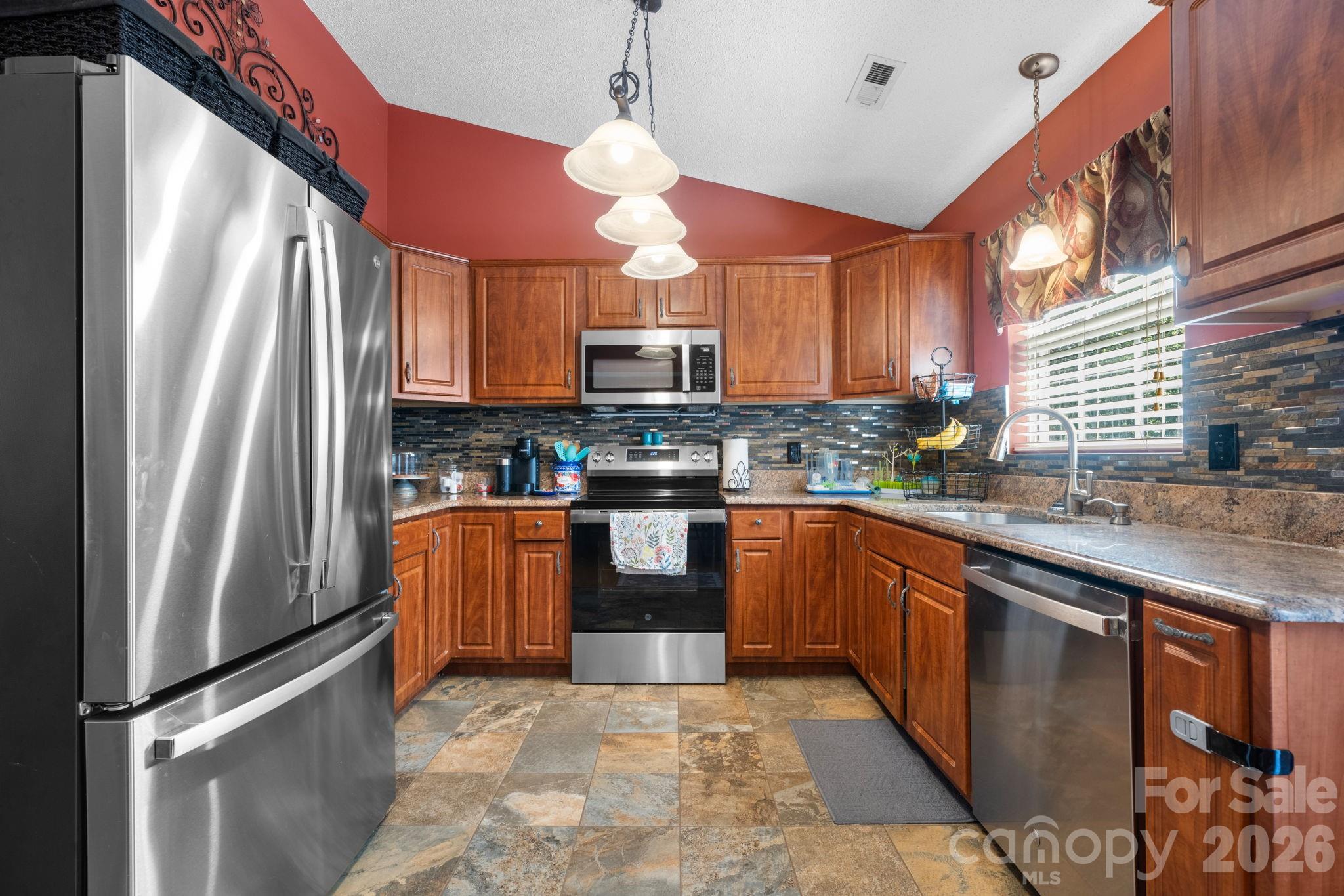 3105 Kay Street Property Photo 12