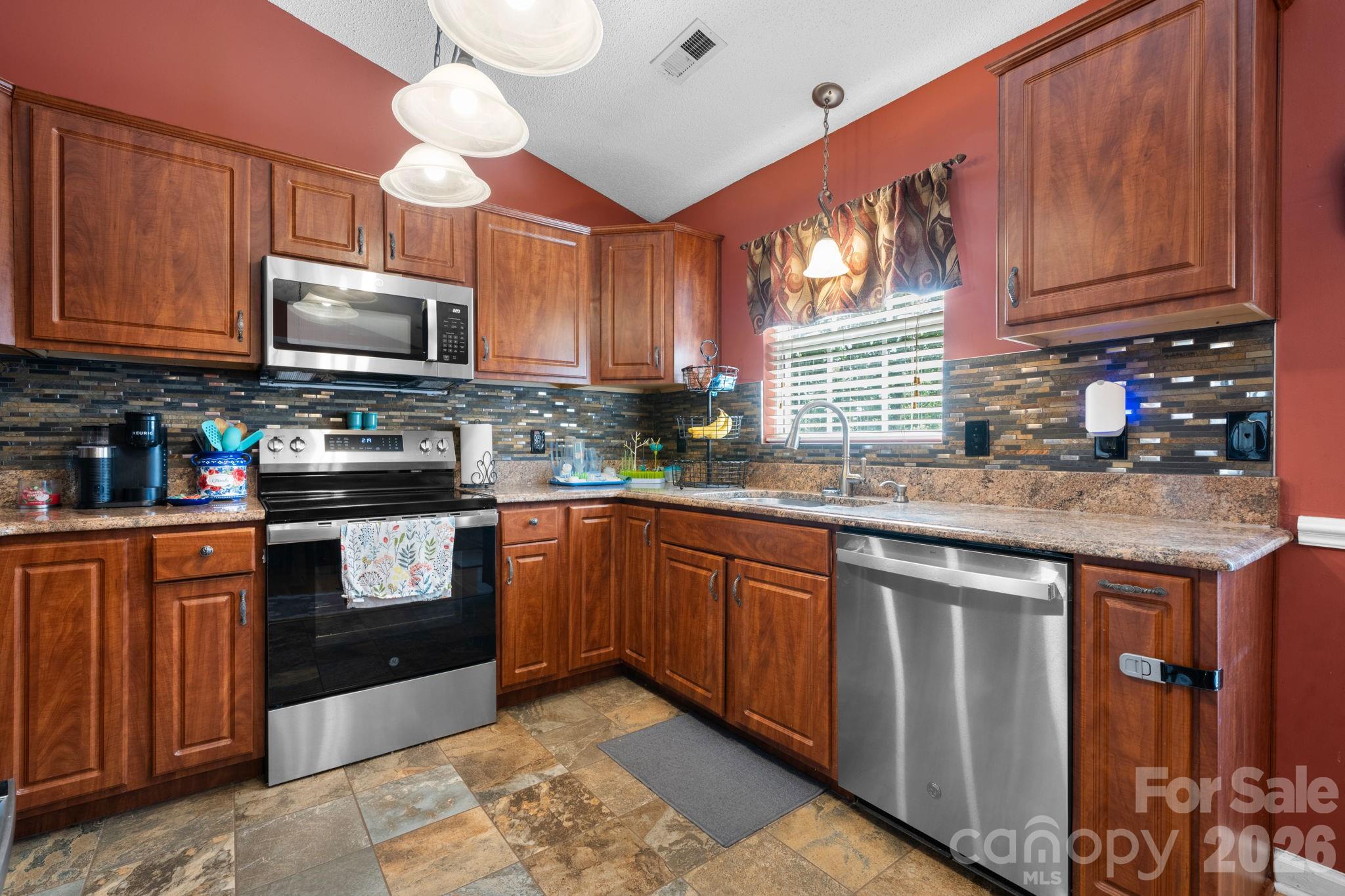 3105 Kay Street Property Photo 13
