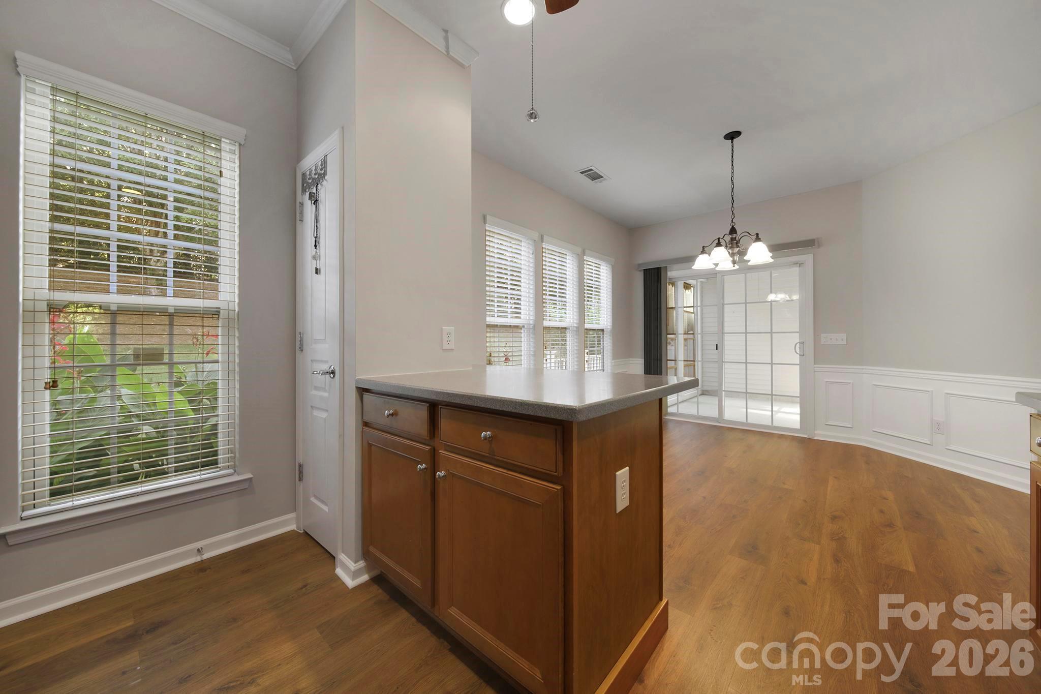 1028 Sweetleaf Drive Property Photo 12