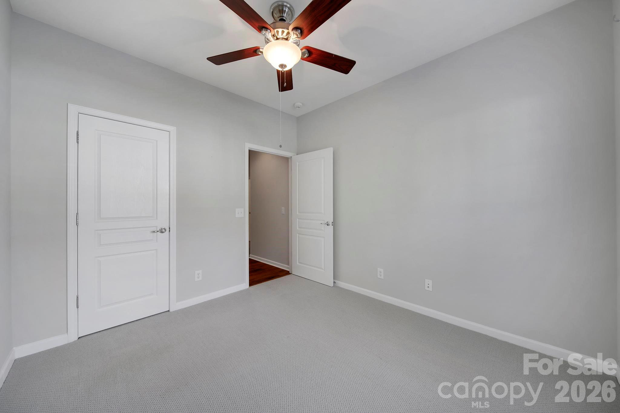 1028 Sweetleaf Drive Property Photo 21