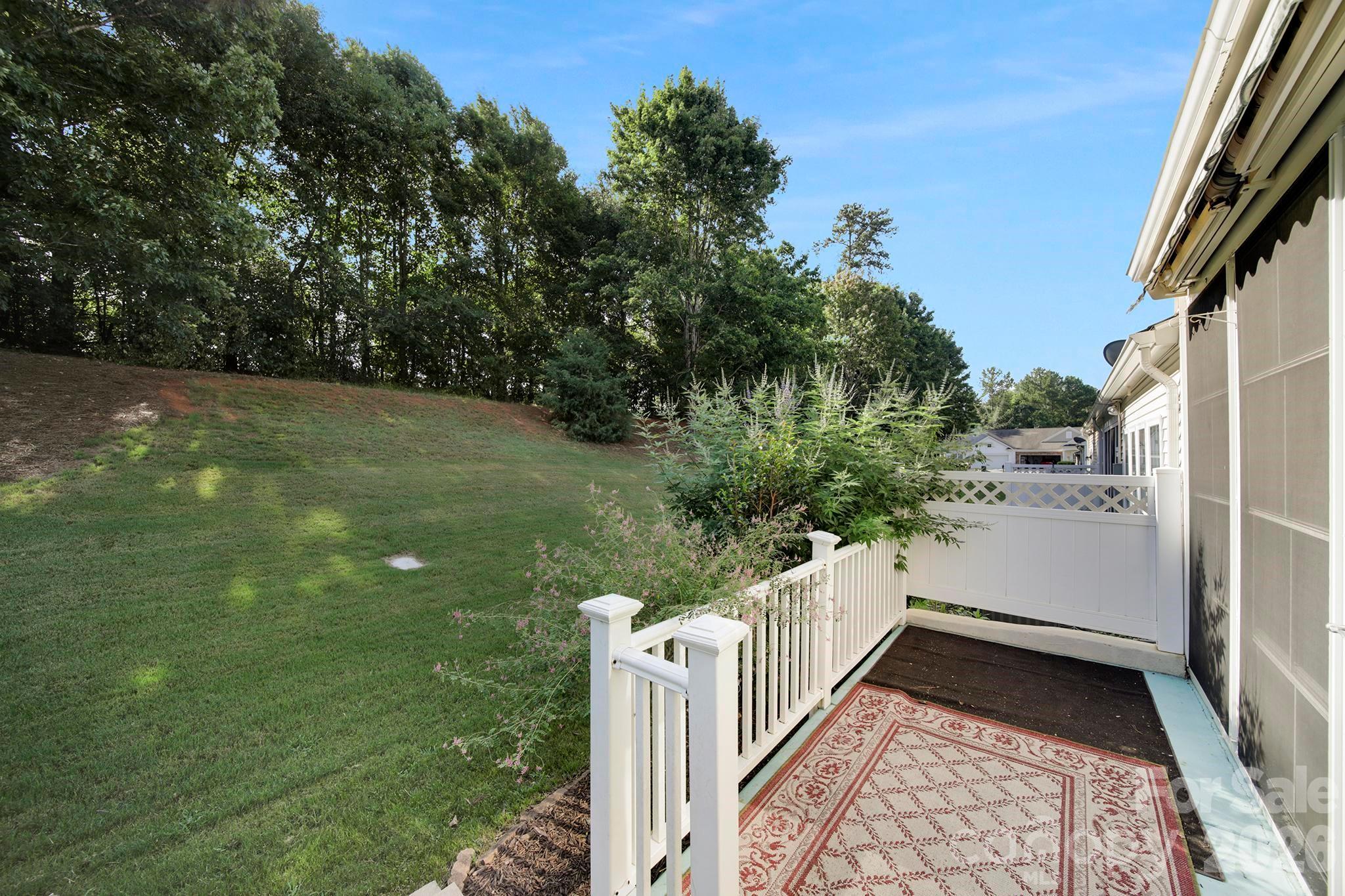 1028 Sweetleaf Drive Property Photo 24