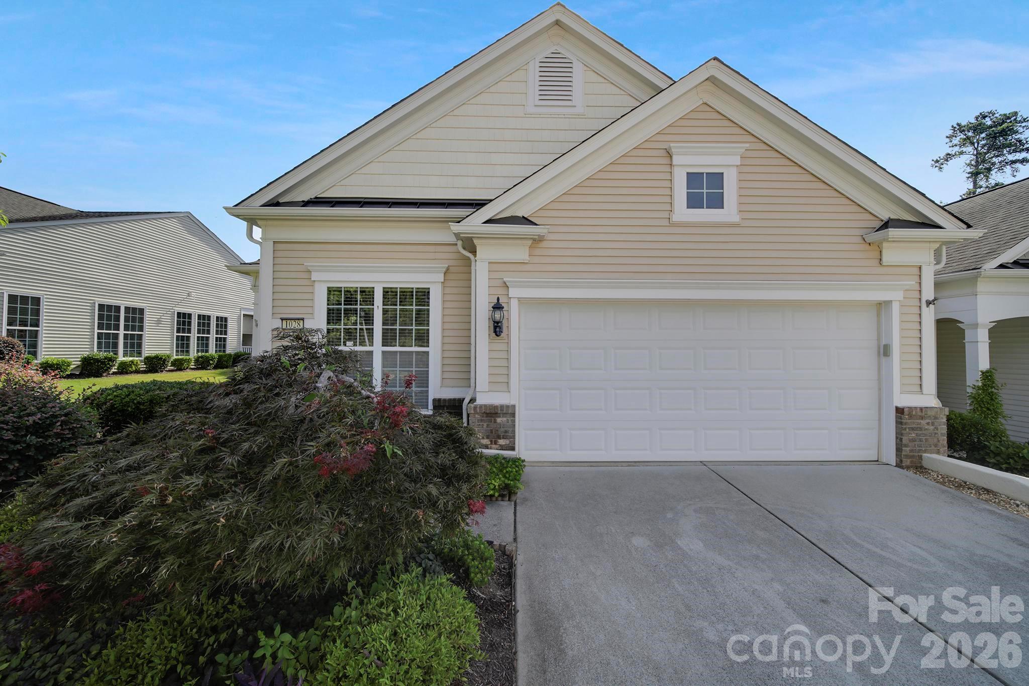 1028 Sweetleaf Drive Property Photo 29