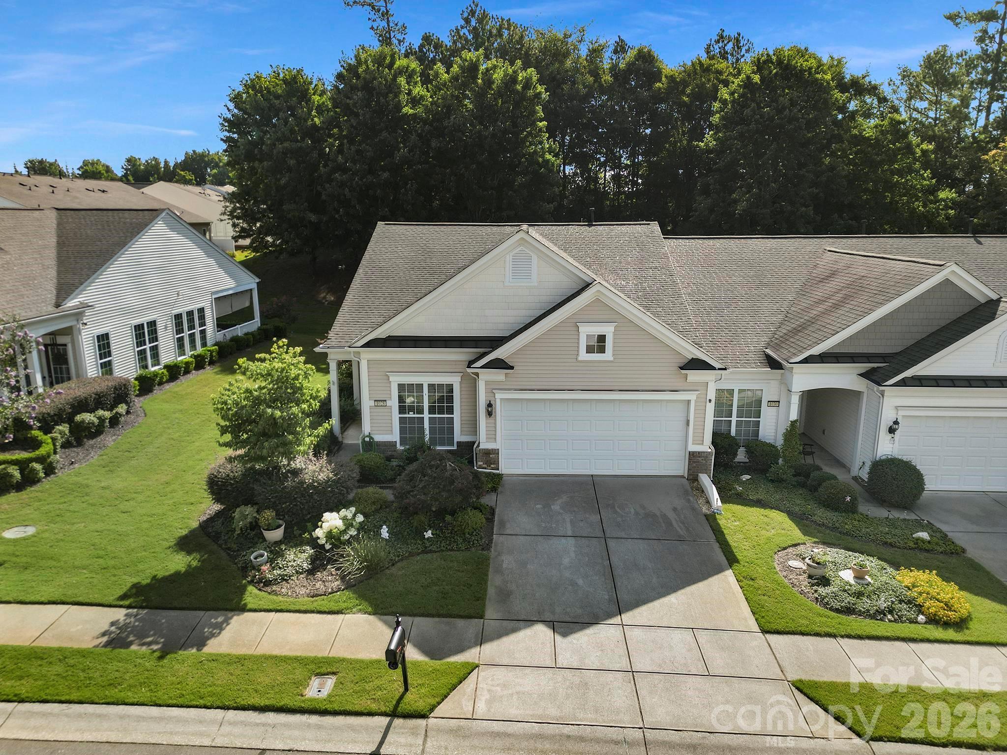 1028 Sweetleaf Drive Property Photo 30