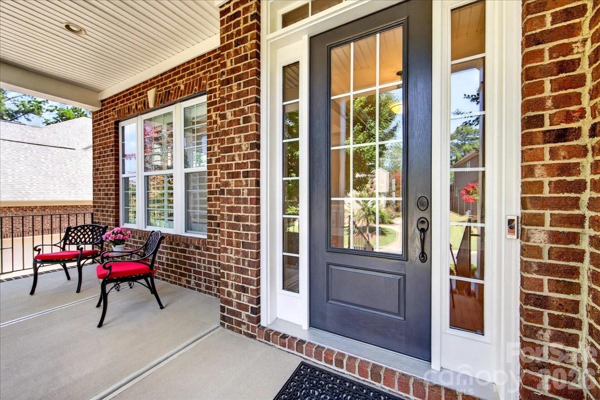 13116 May River Lane Property Photo 2