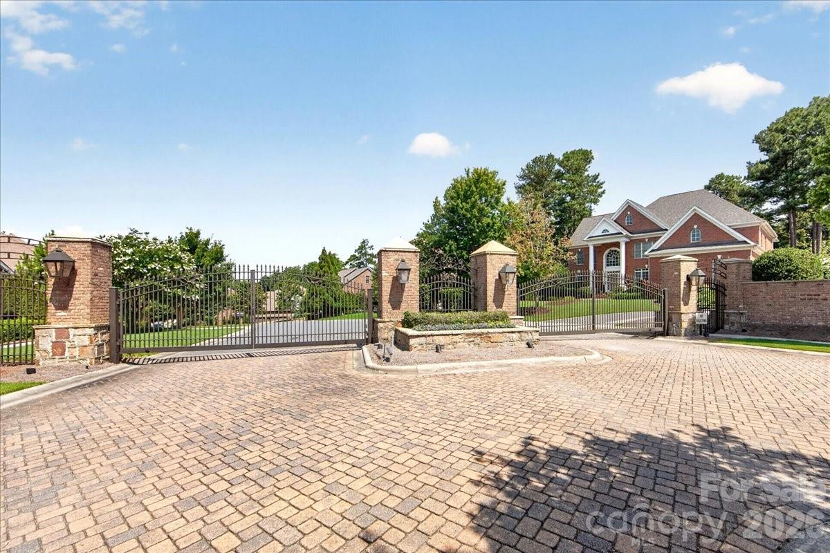 13116 May River Lane Property Photo 43