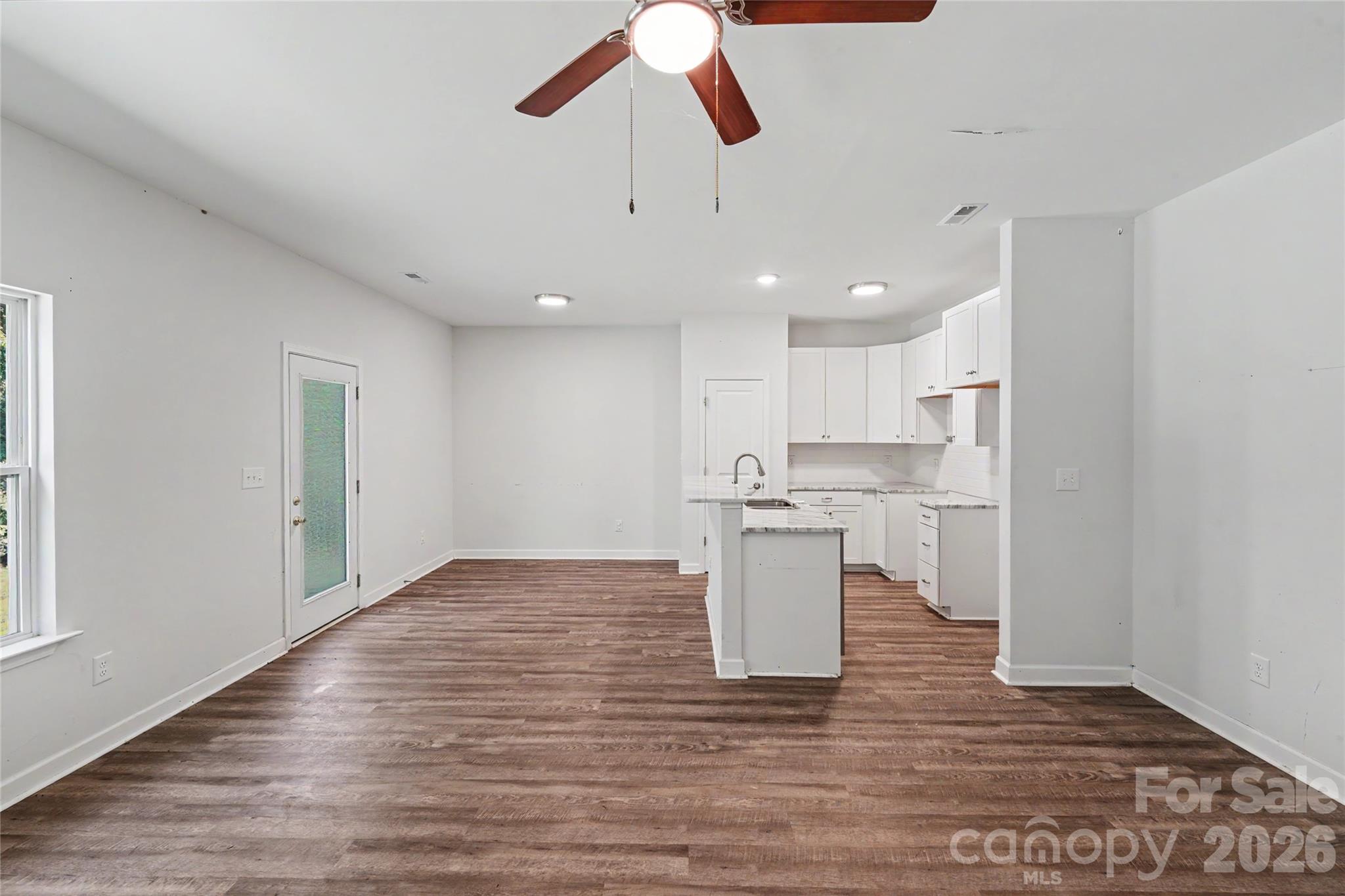 219 N Scruggs Street Property Photo 9