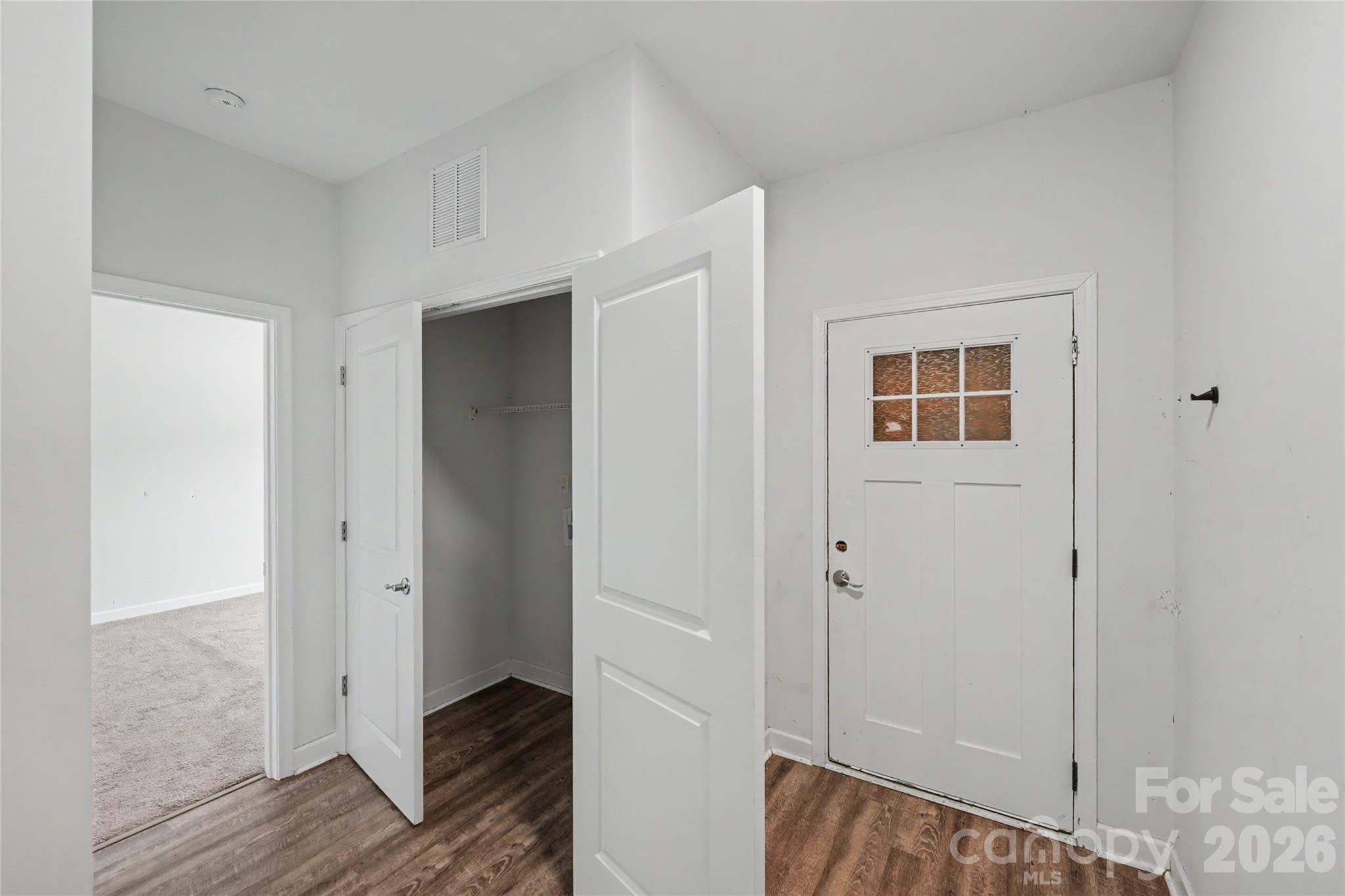 219 N Scruggs Street Property Photo 23