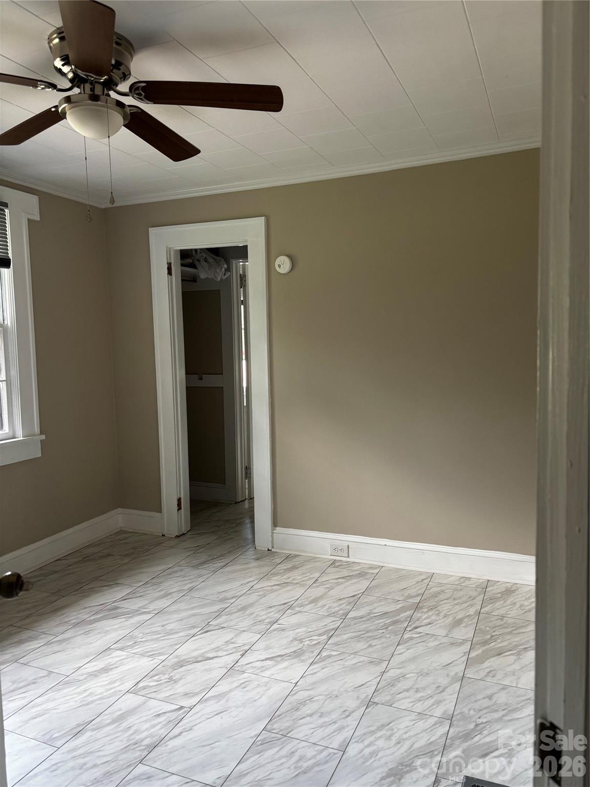 907 Maple Avenue Property Photo 10