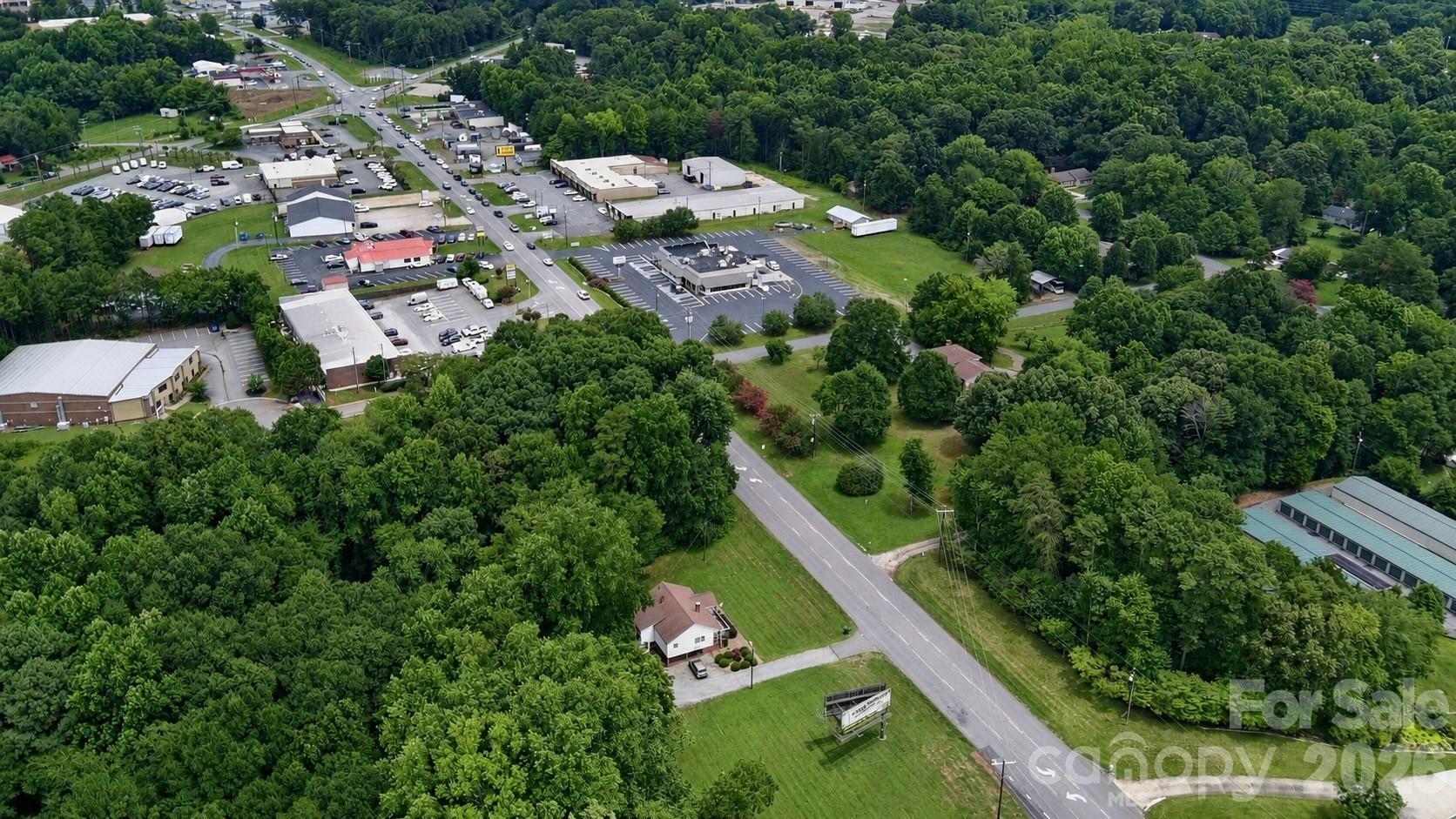 1115 N Business 16 Highway Property Photo 4