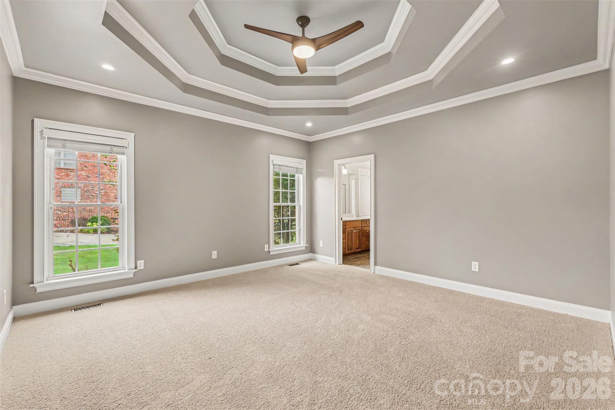1004 Creekwalk Drive Property Photo 19