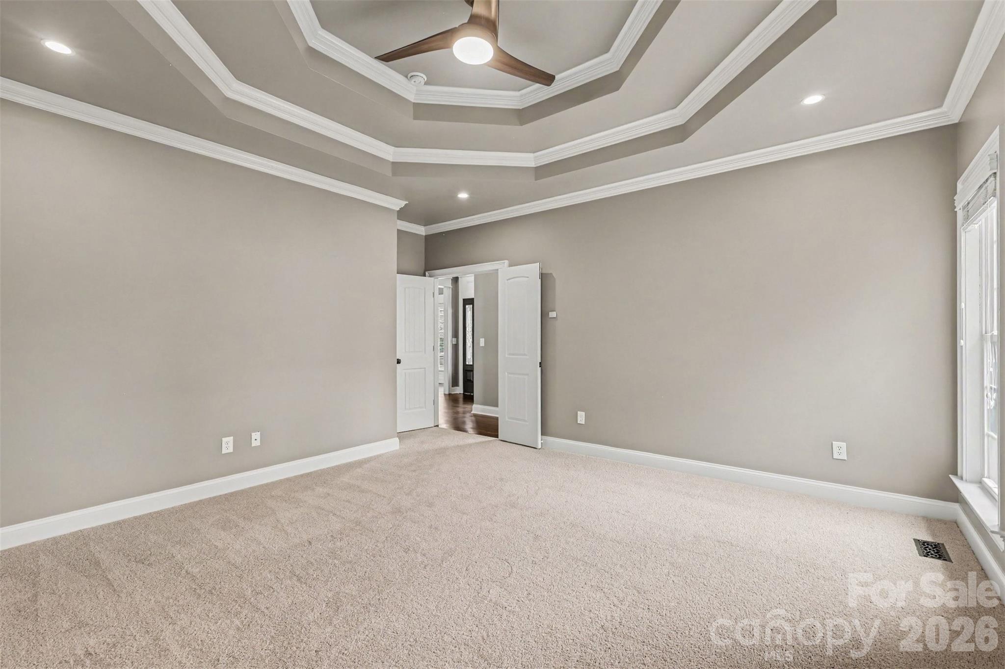 1004 Creekwalk Drive Property Photo 20