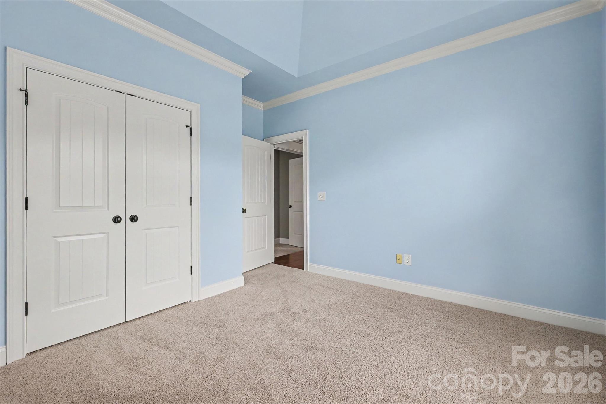 1004 Creekwalk Drive Property Photo 27