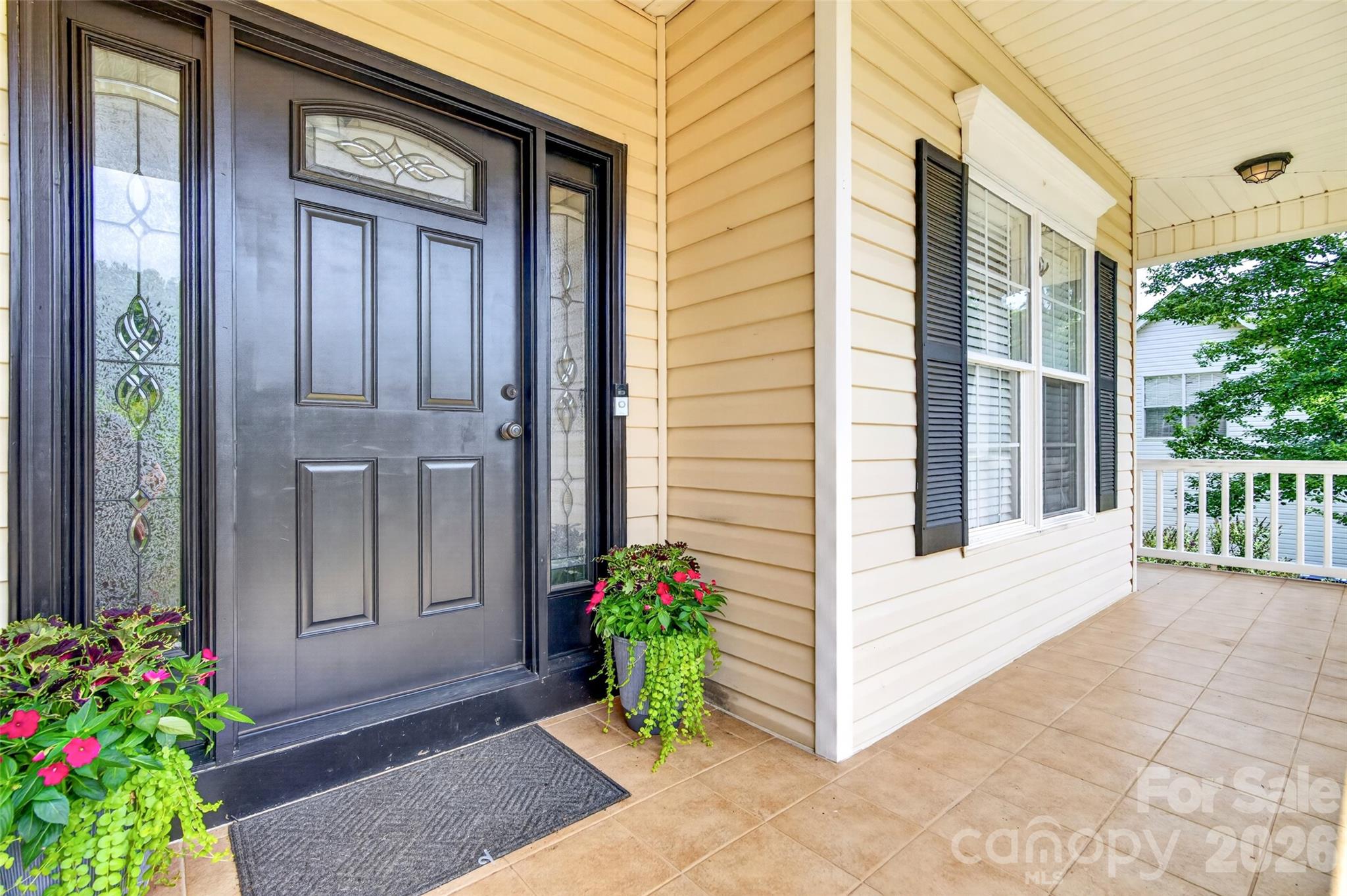 6208 Neptune Drive Property Photo 1
