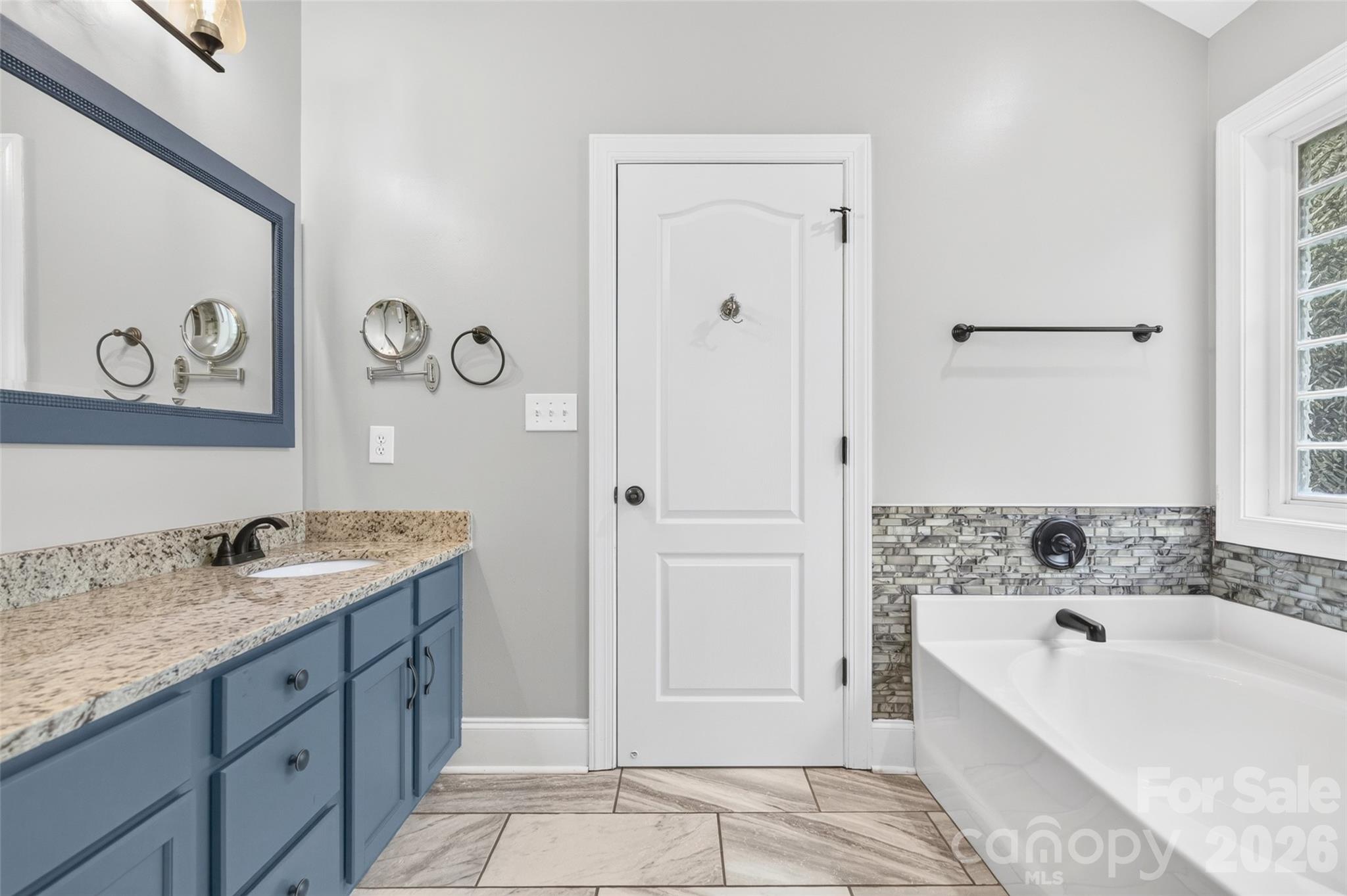 6208 Neptune Drive Property Photo 19