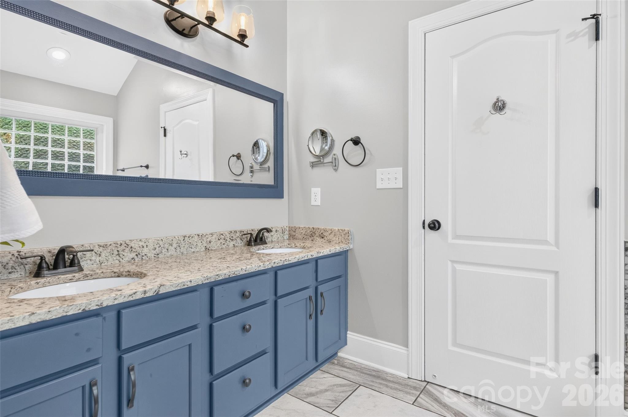 6208 Neptune Drive Property Photo 22
