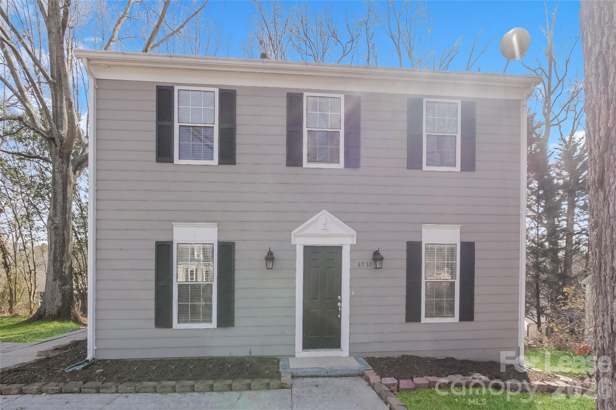 8930 Milton Morris Drive Property Photo 1