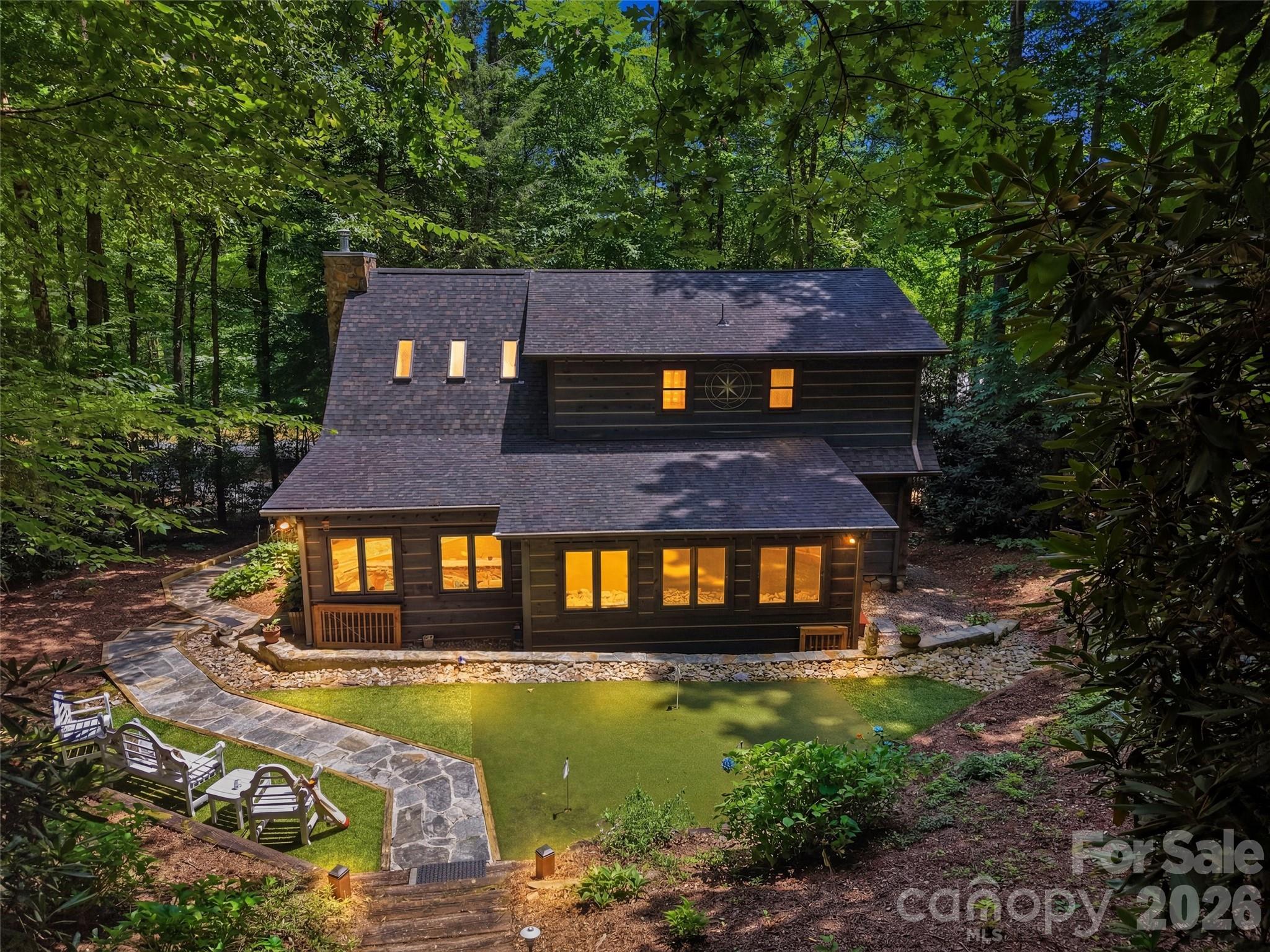 6 Laurel Branch Drive Property Photo 2