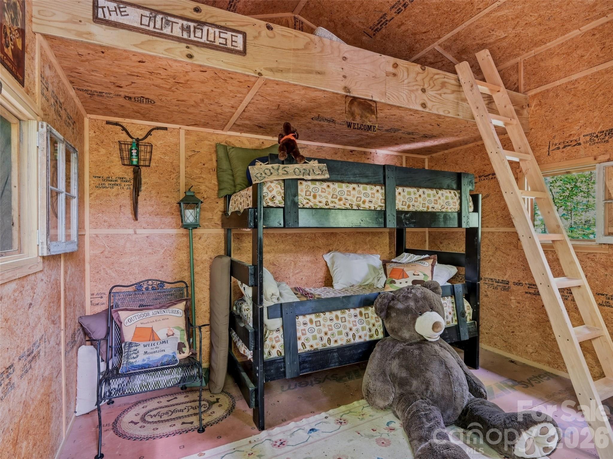 6 Laurel Branch Drive Property Photo 10