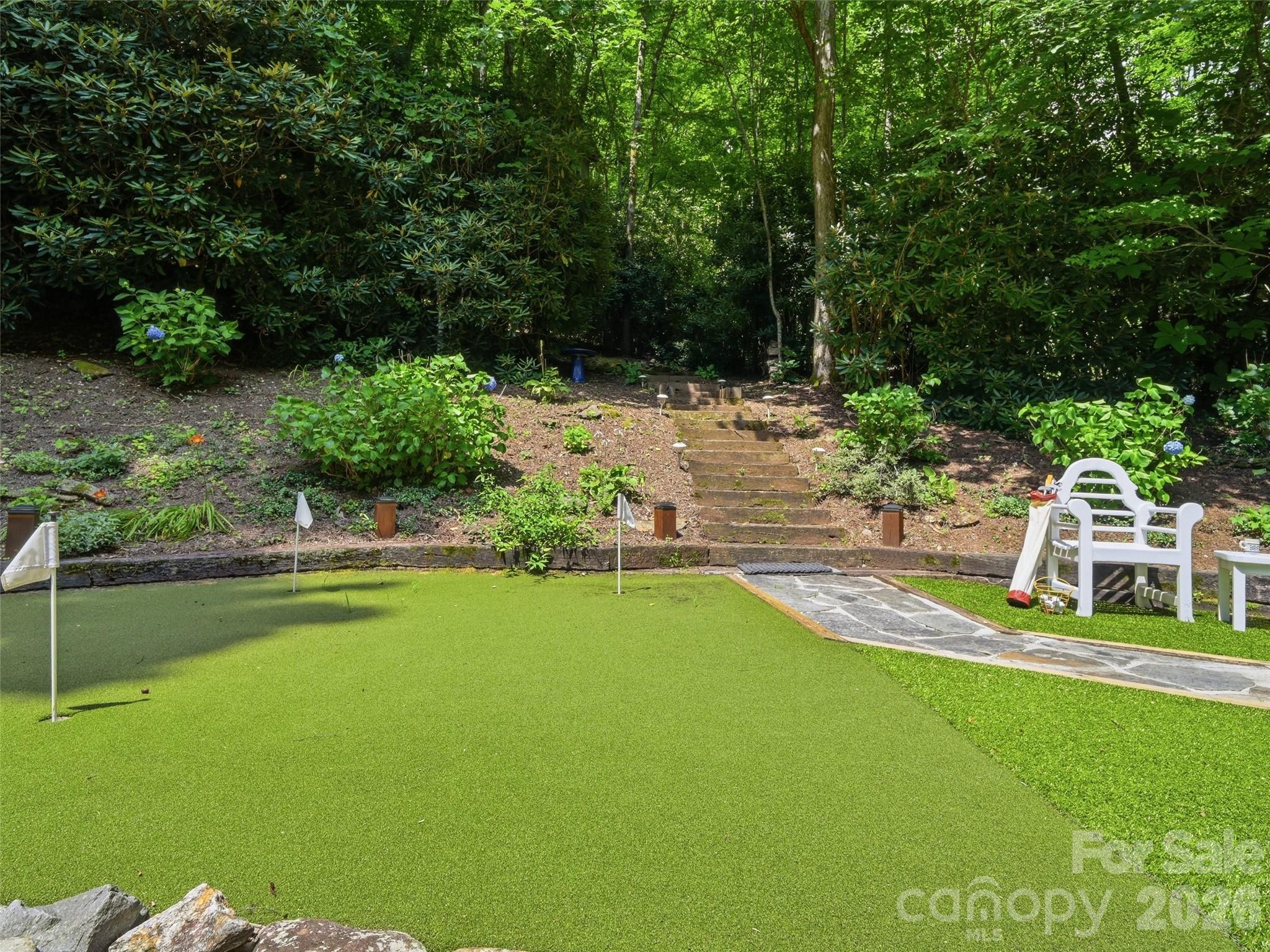 6 Laurel Branch Drive Property Photo 12
