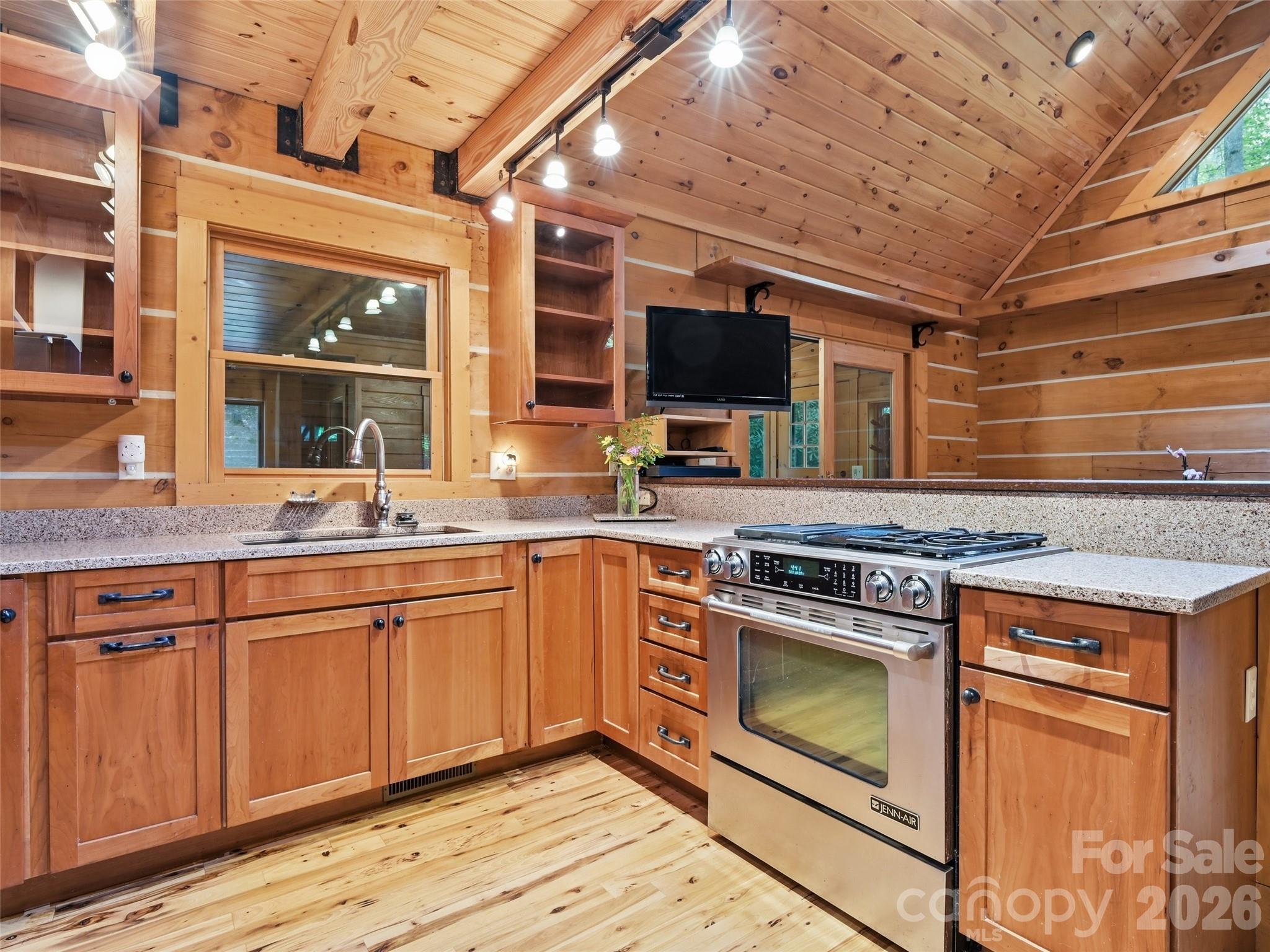 6 Laurel Branch Drive Property Photo 21
