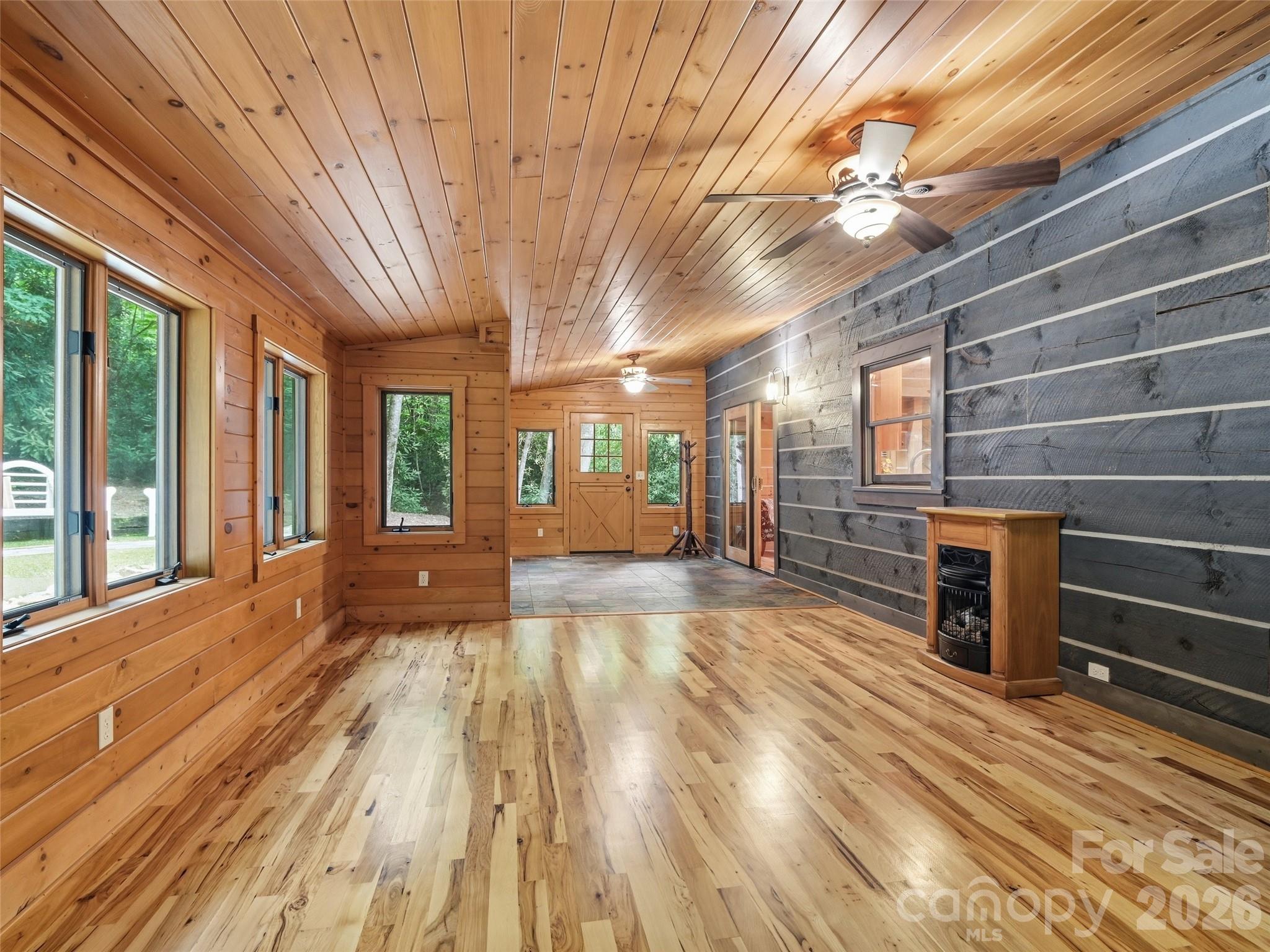 6 Laurel Branch Drive Property Photo 23