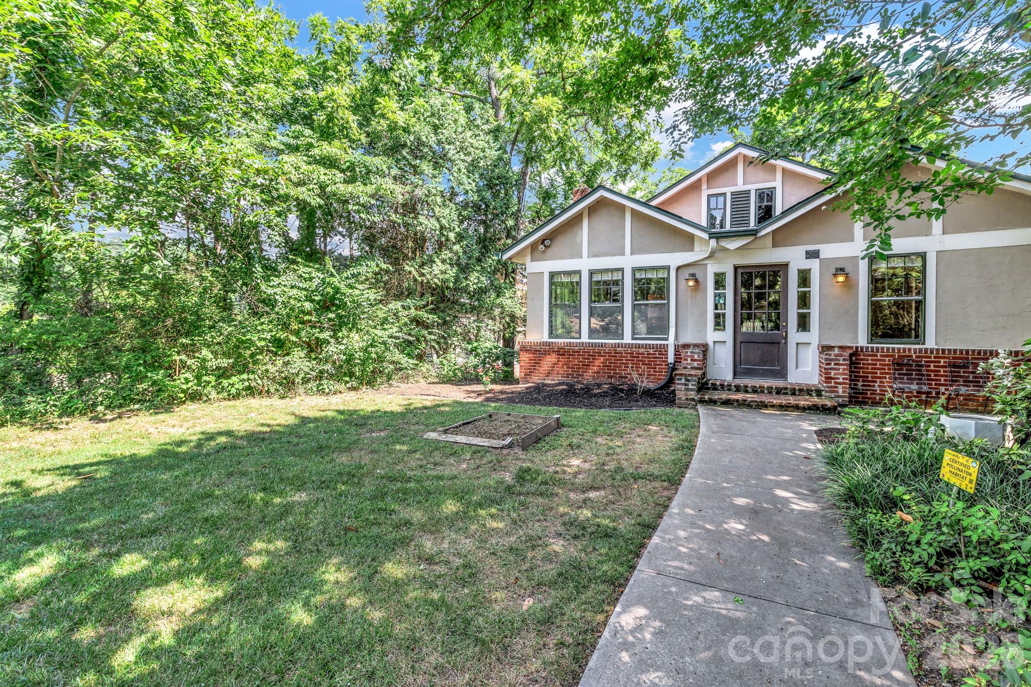 22 Fenner Avenue Property Photo 2