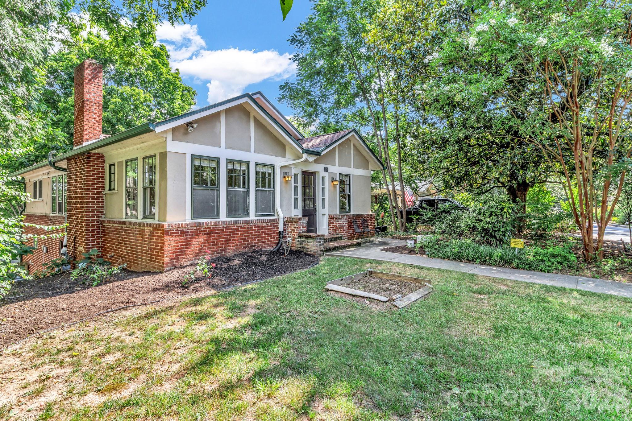 22 Fenner Avenue Property Photo 3