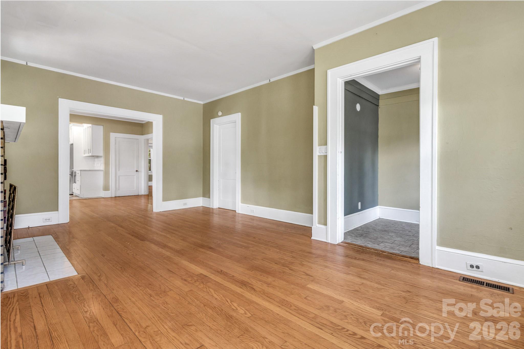 22 Fenner Avenue Property Photo 8