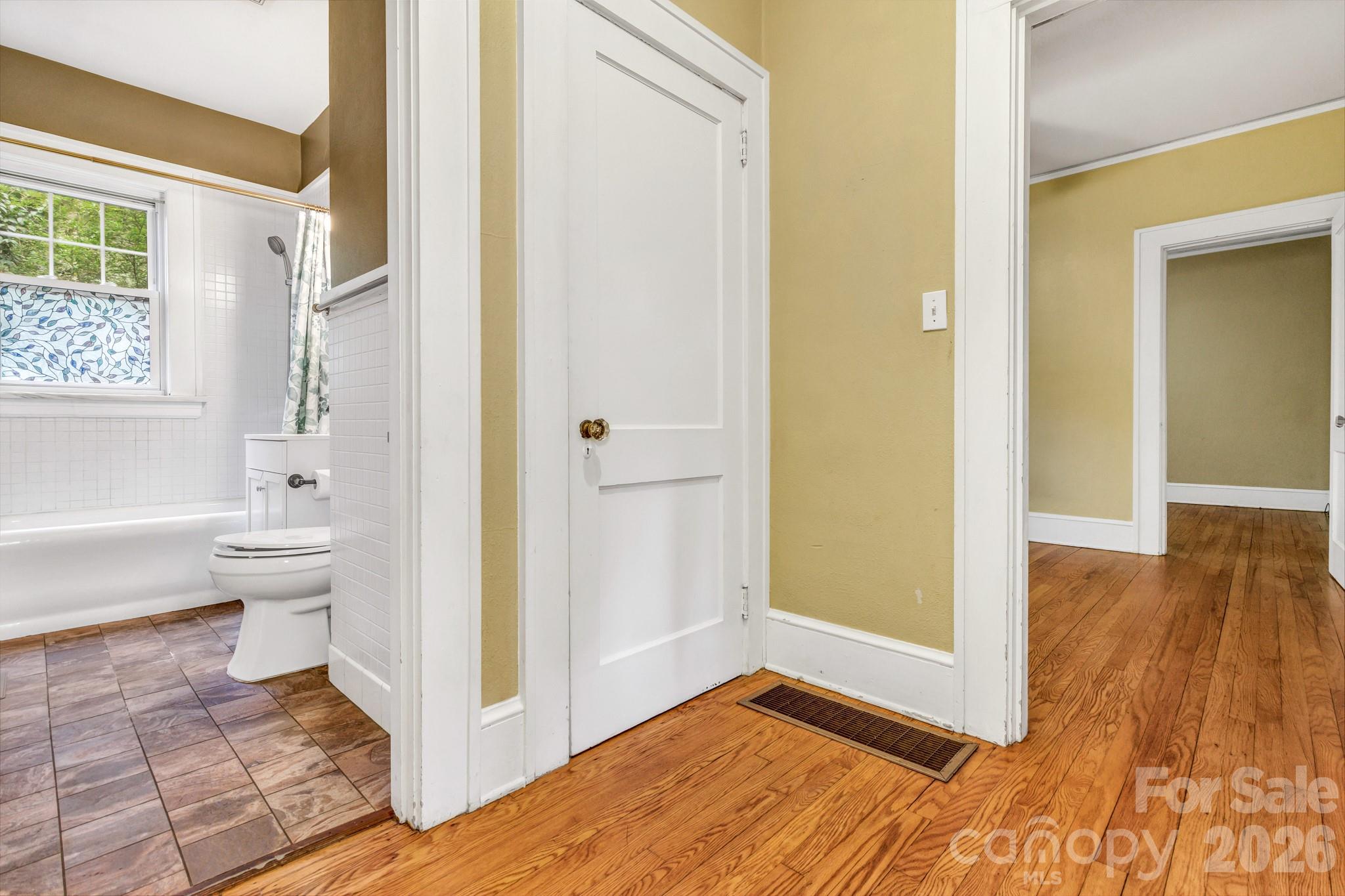 22 Fenner Avenue Property Photo 31