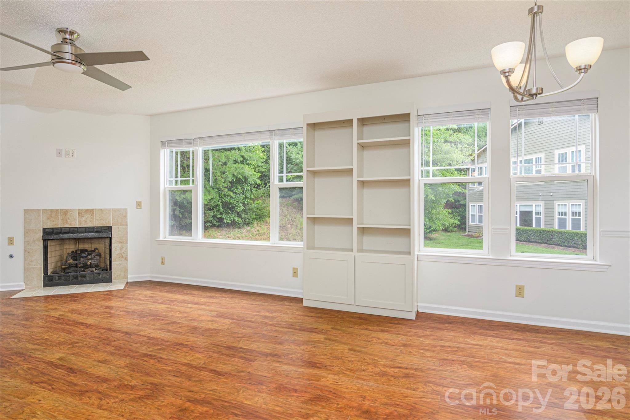 1405 Deermouse Way Property Photo 17