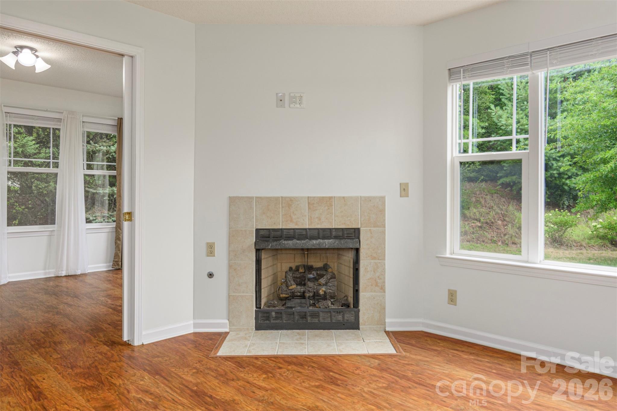 1405 Deermouse Way Property Photo 18