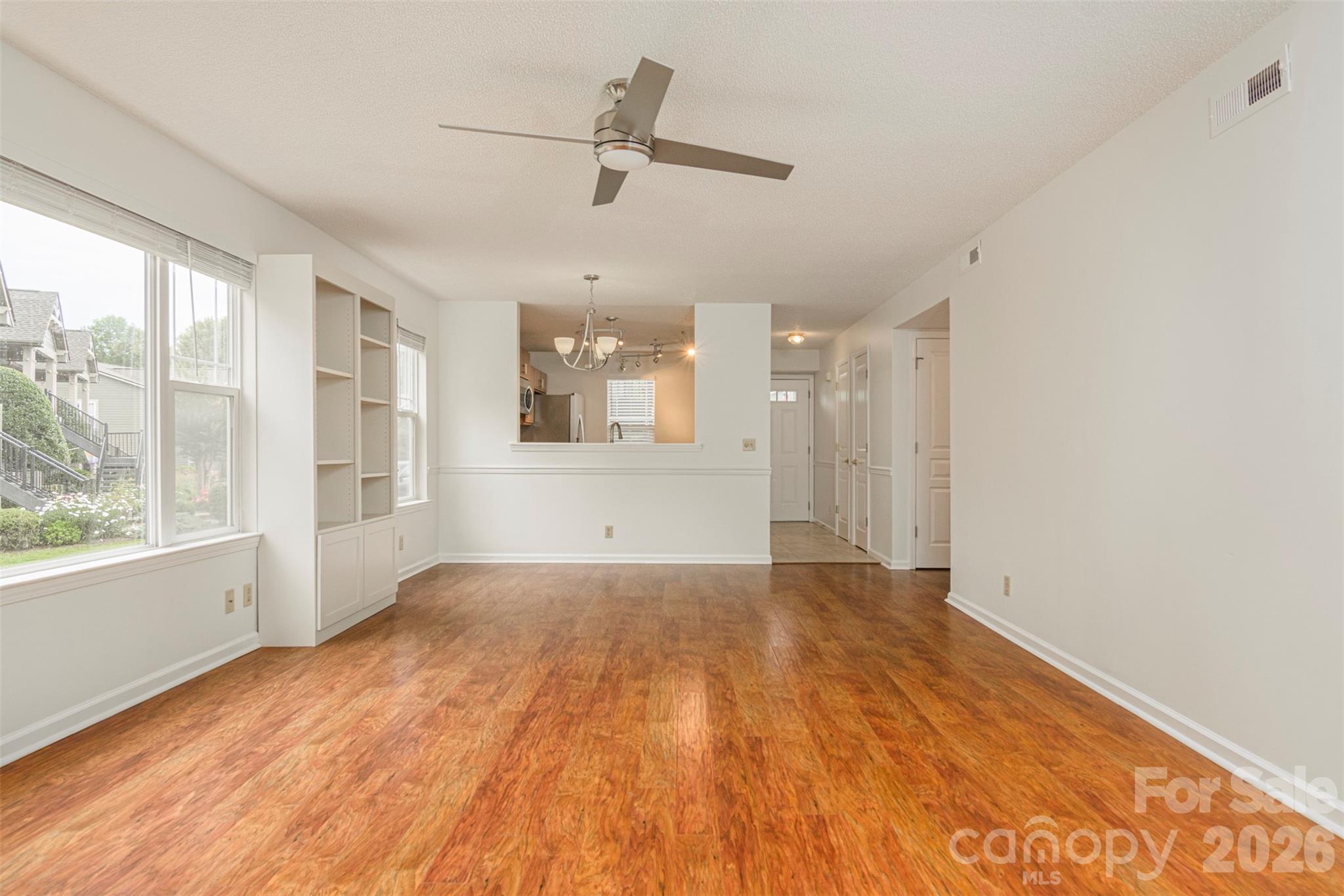 1405 Deermouse Way Property Photo 19