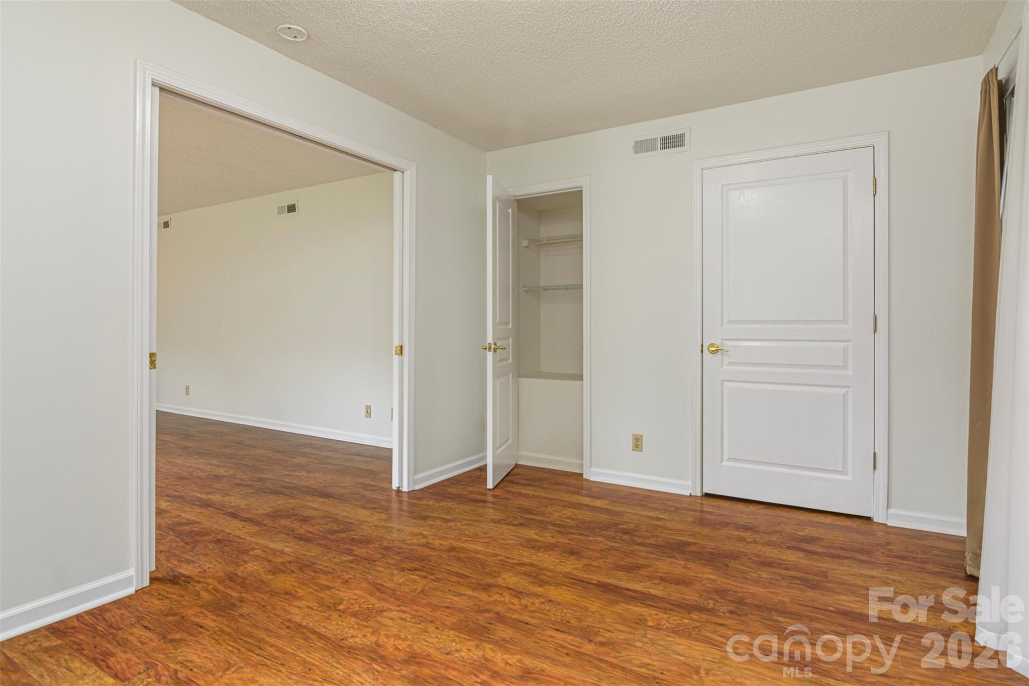 1405 Deermouse Way Property Photo 23