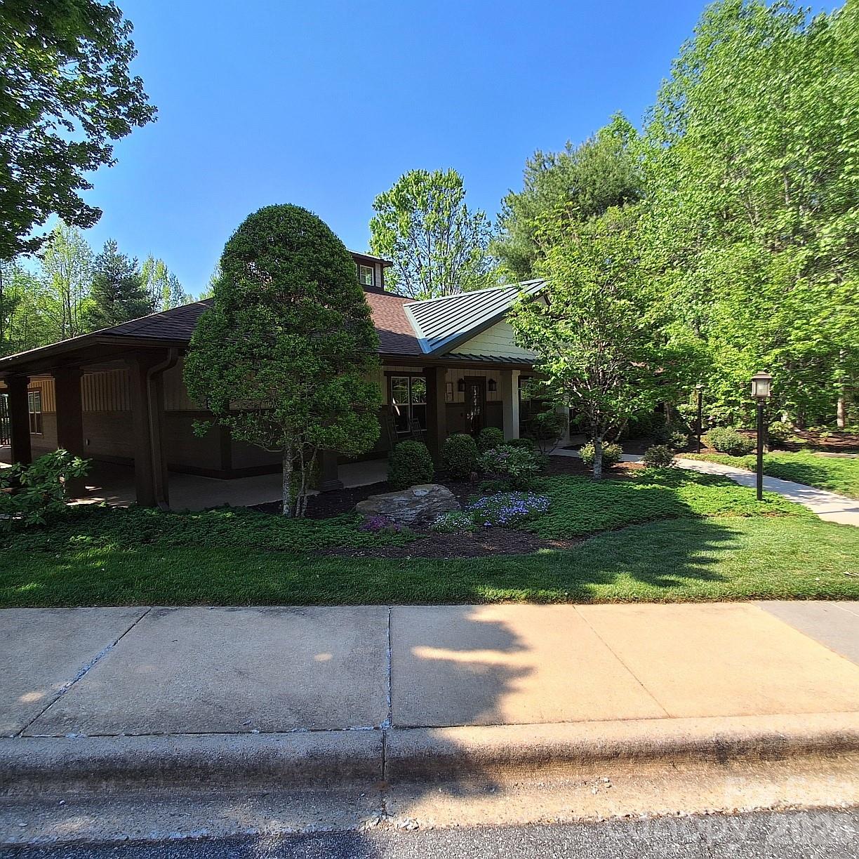 1405 Deermouse Way Property Photo 38