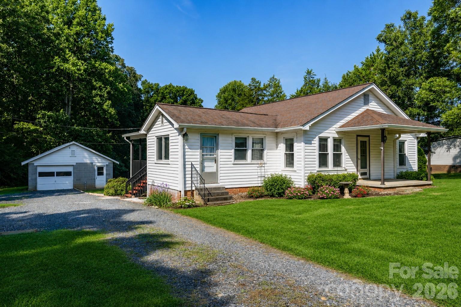 545 Mt. Shepherd Road Property Photo 1