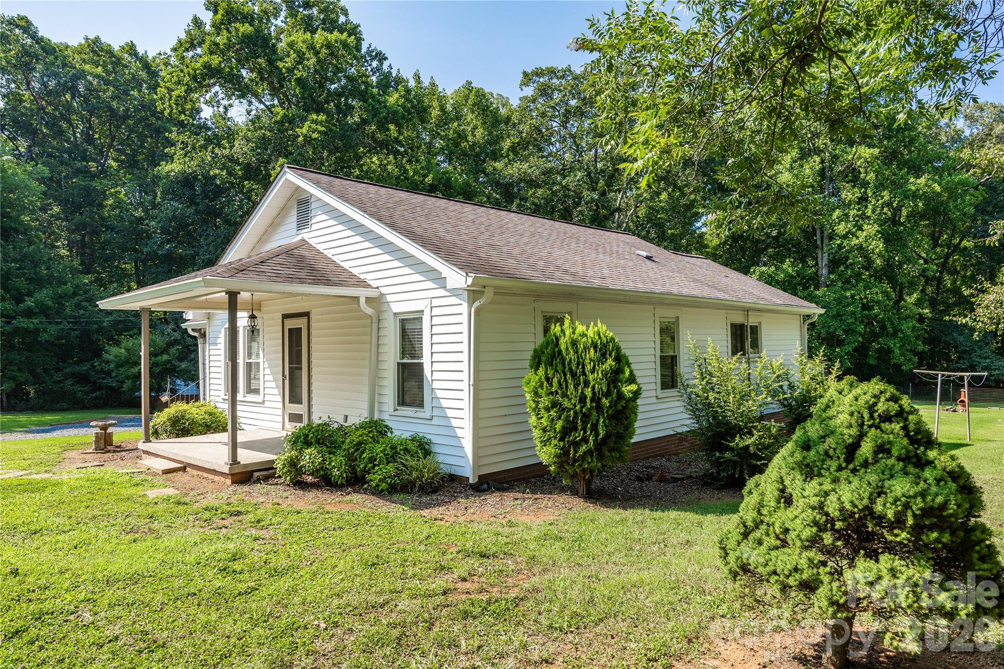 545 Mt. Shepherd Road Property Photo 6