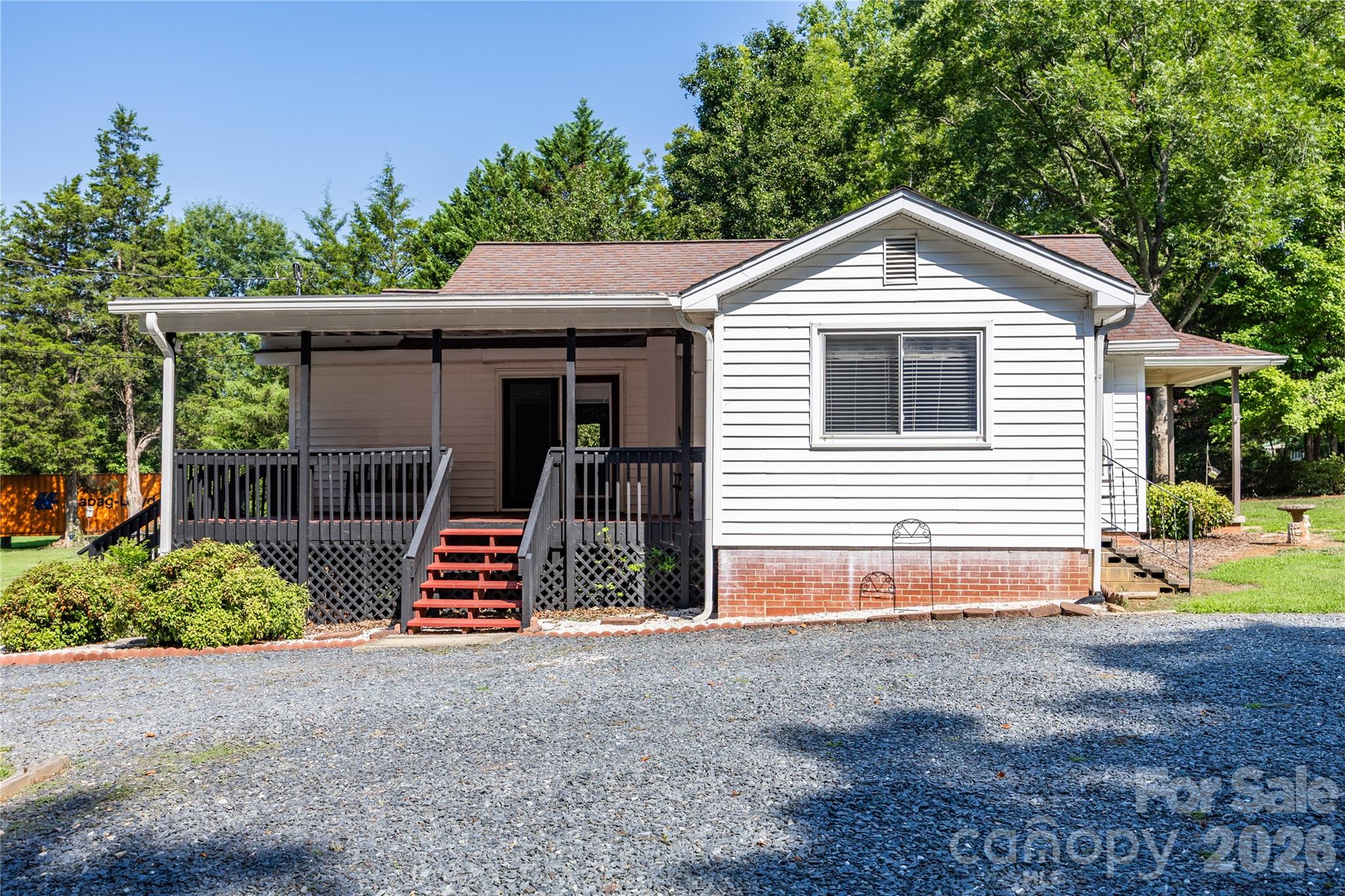 545 Mt. Shepherd Road Property Photo 8