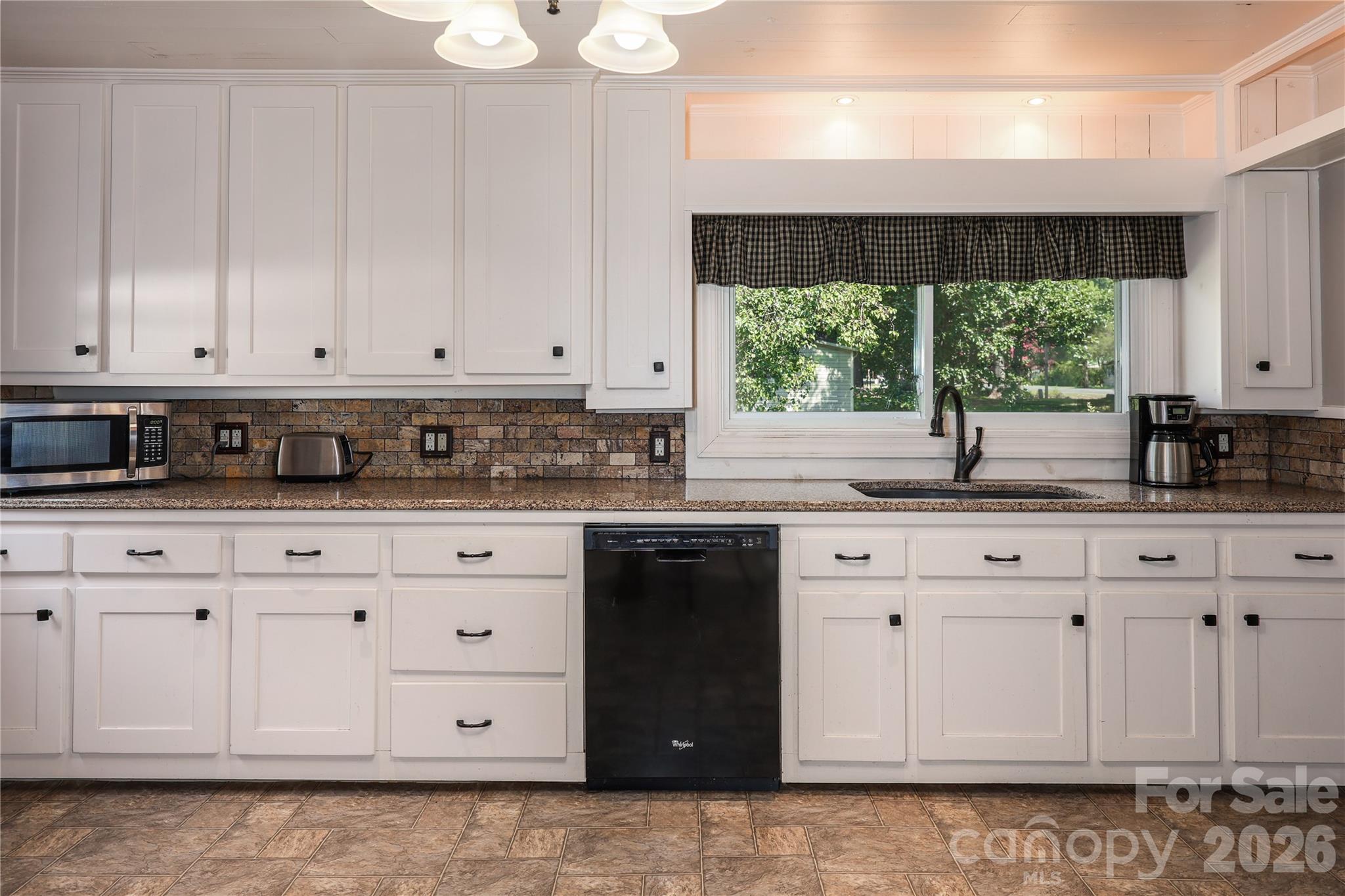 545 Mt. Shepherd Road Property Photo 23