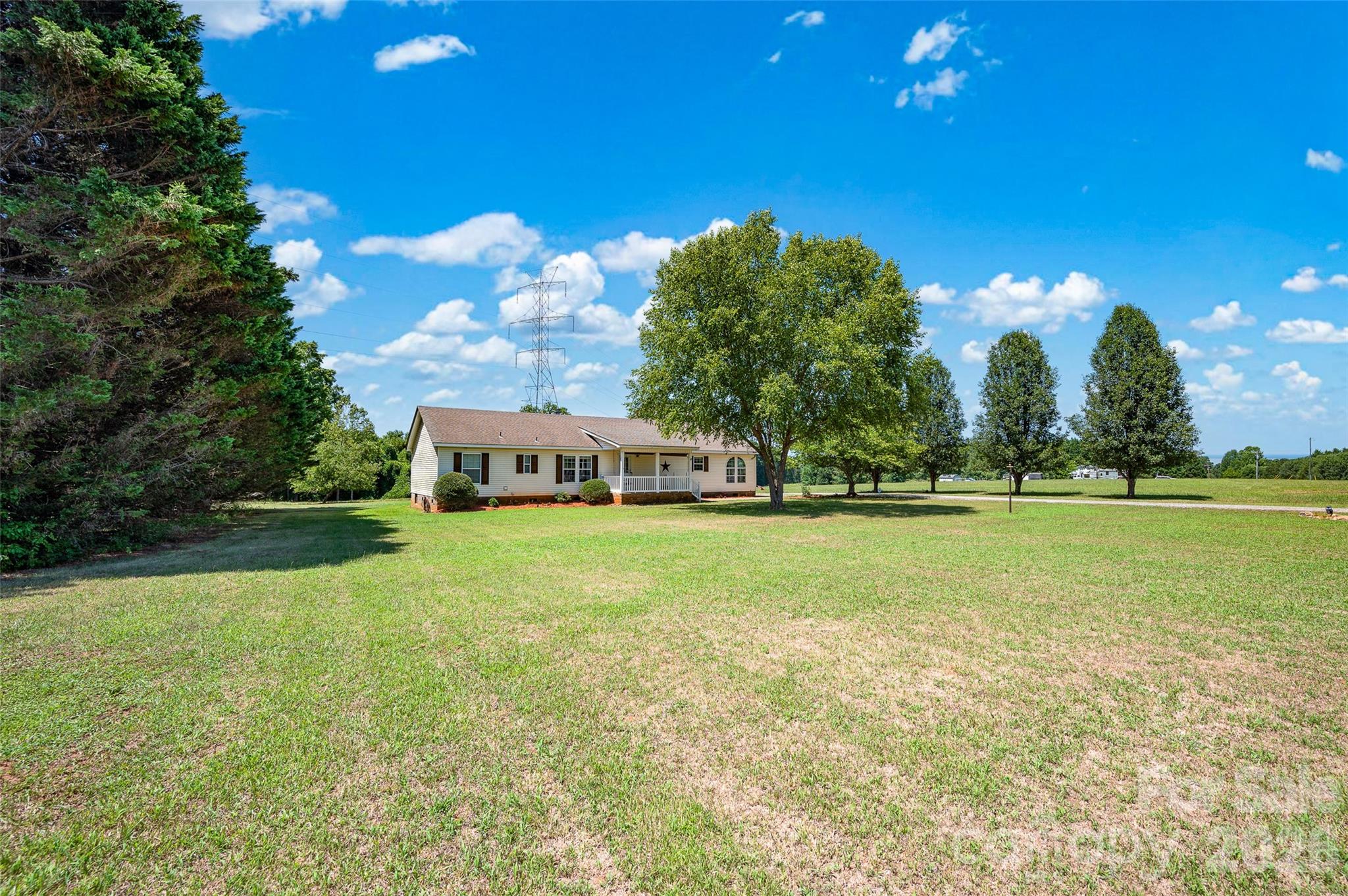766 Midway Road Property Photo 3
