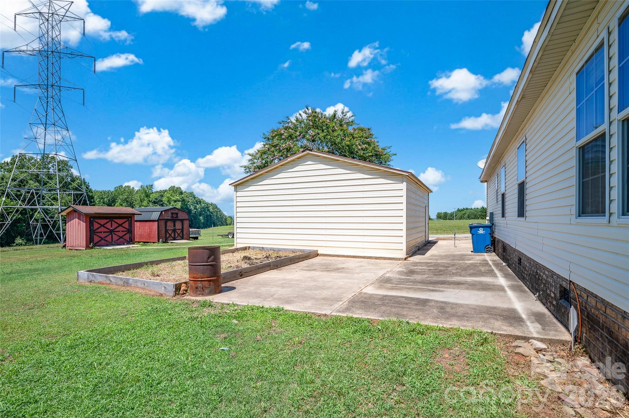766 Midway Road Property Photo 12