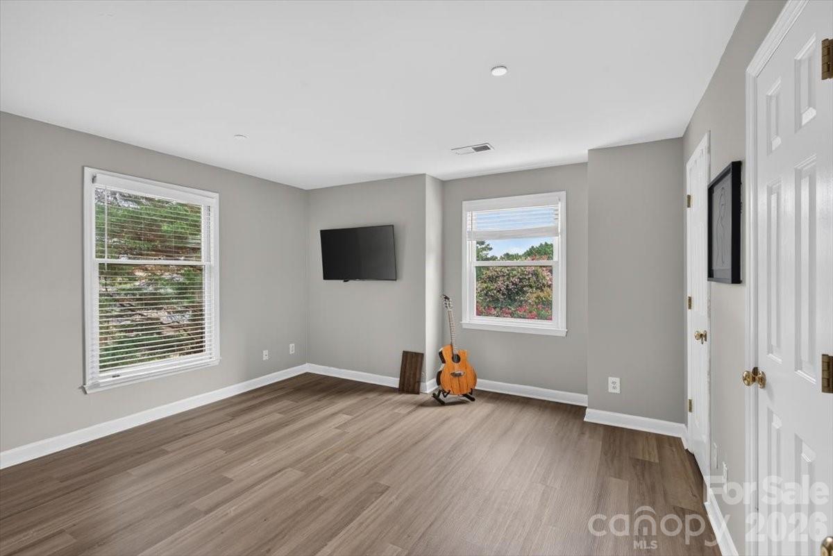 9709 Emerald Point Drive 8 Property Photo 29