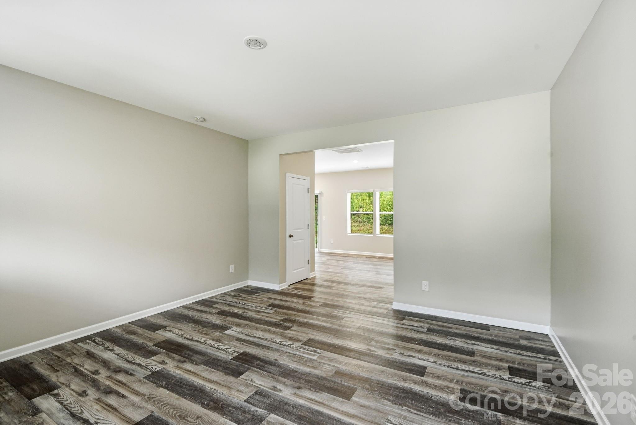 248 Valleybrook Lane Property Photo 11