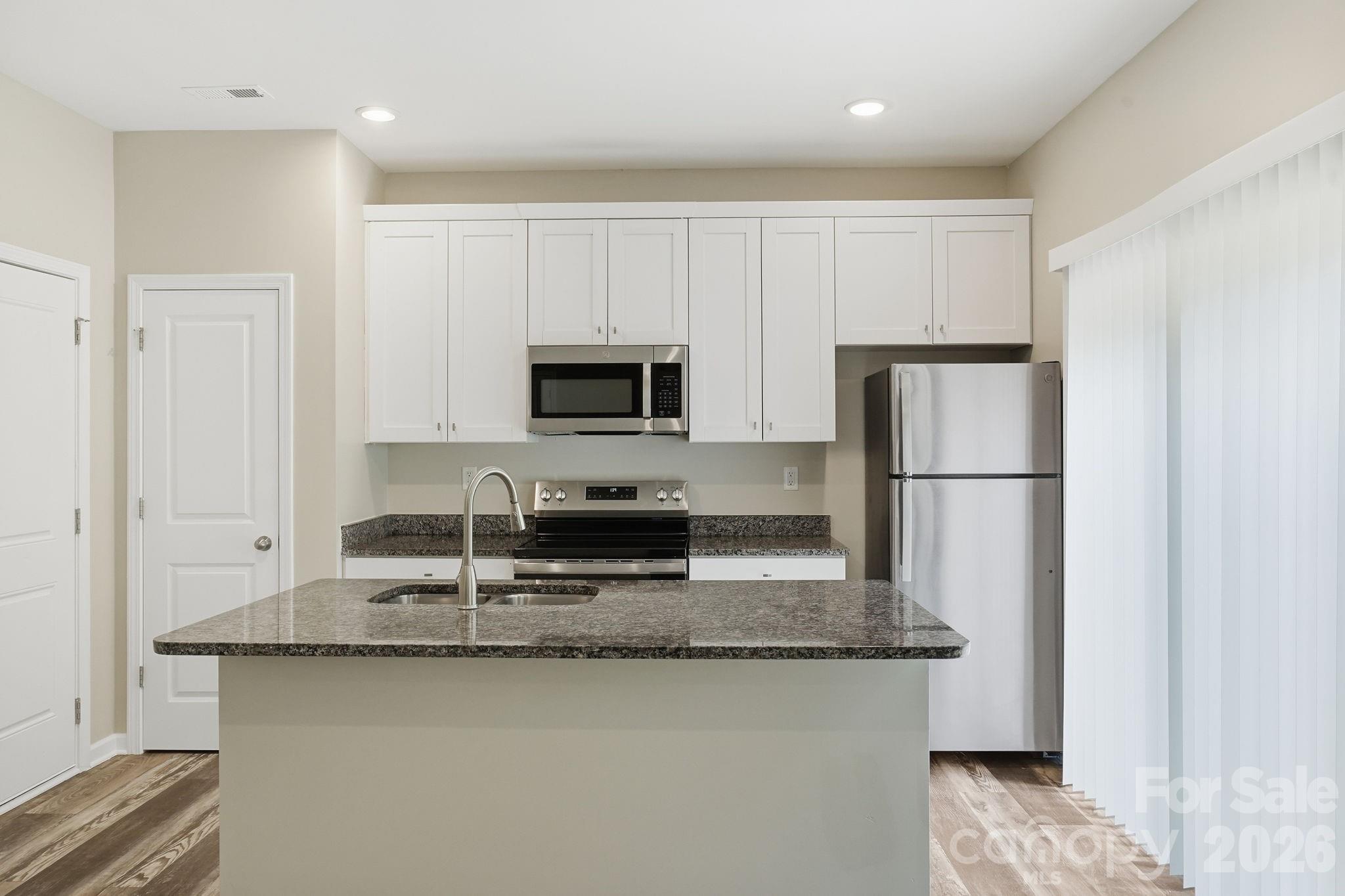 248 Valleybrook Lane Property Photo 15