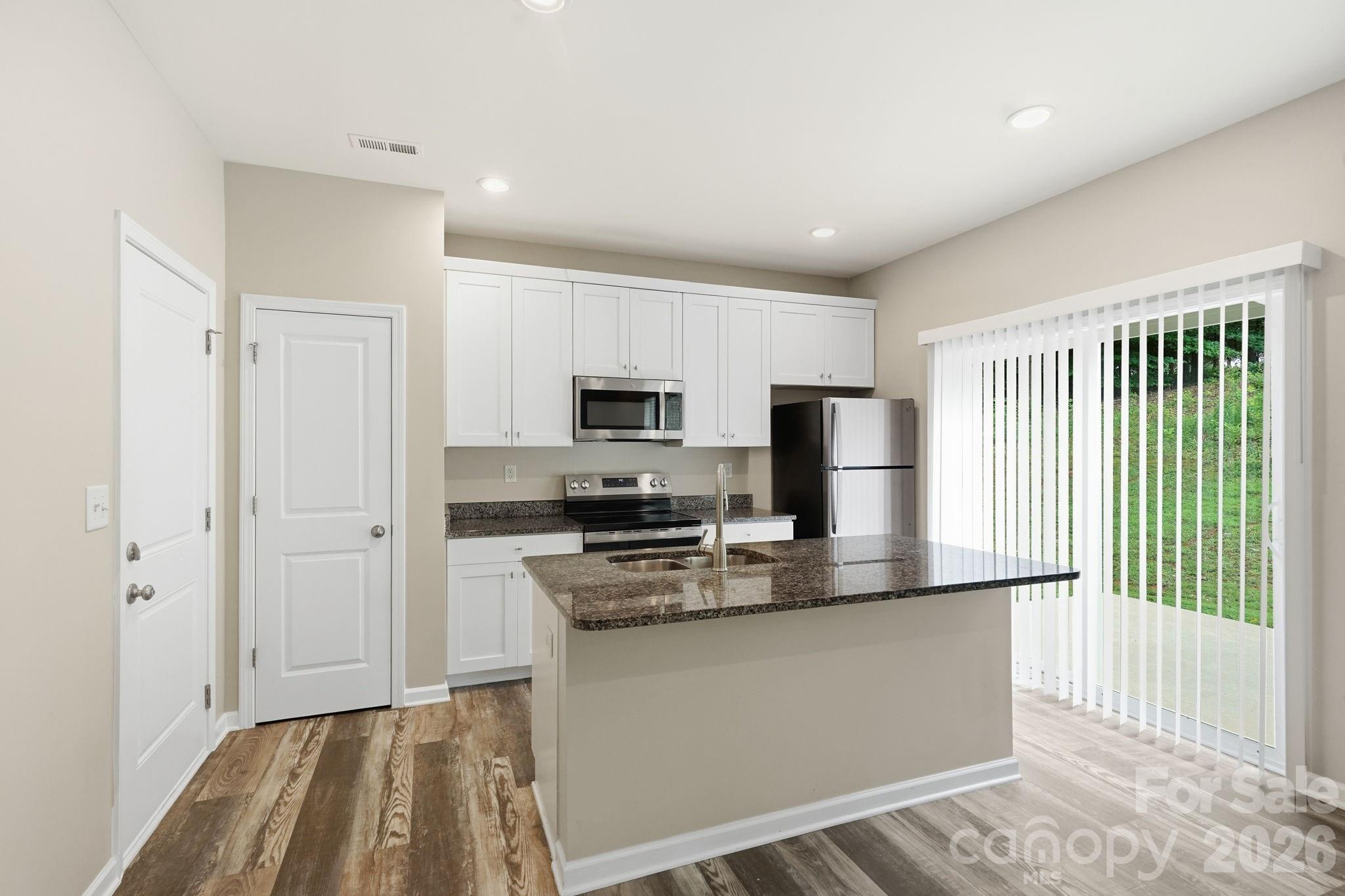 248 Valleybrook Lane Property Photo 16