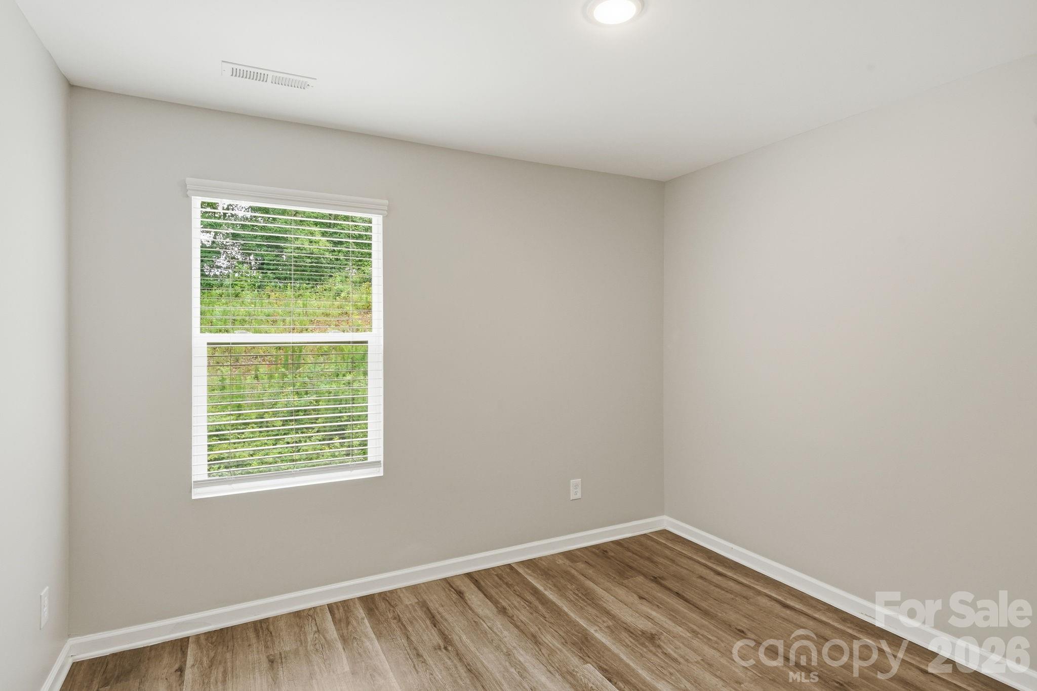 248 Valleybrook Lane Property Photo 17